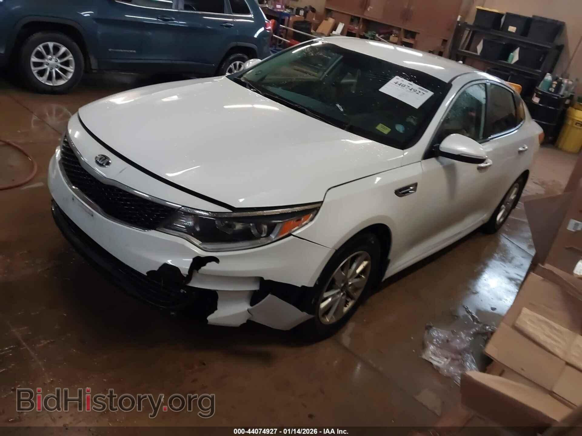 2017 KIA OPTIMA - VIN: 5XXGT4L37HG145162 - Фото 2
