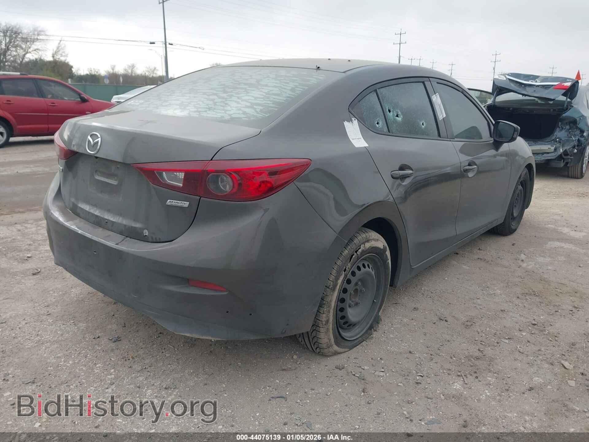 2017 MAZDA MAZDA3 - VIN: 3MZBN1U7XHM110681 - Фото 4