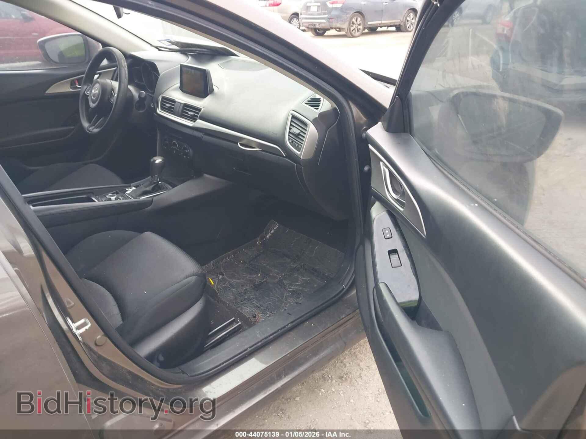 2017 MAZDA MAZDA3 - VIN: 3MZBN1U7XHM110681 - Фото 5