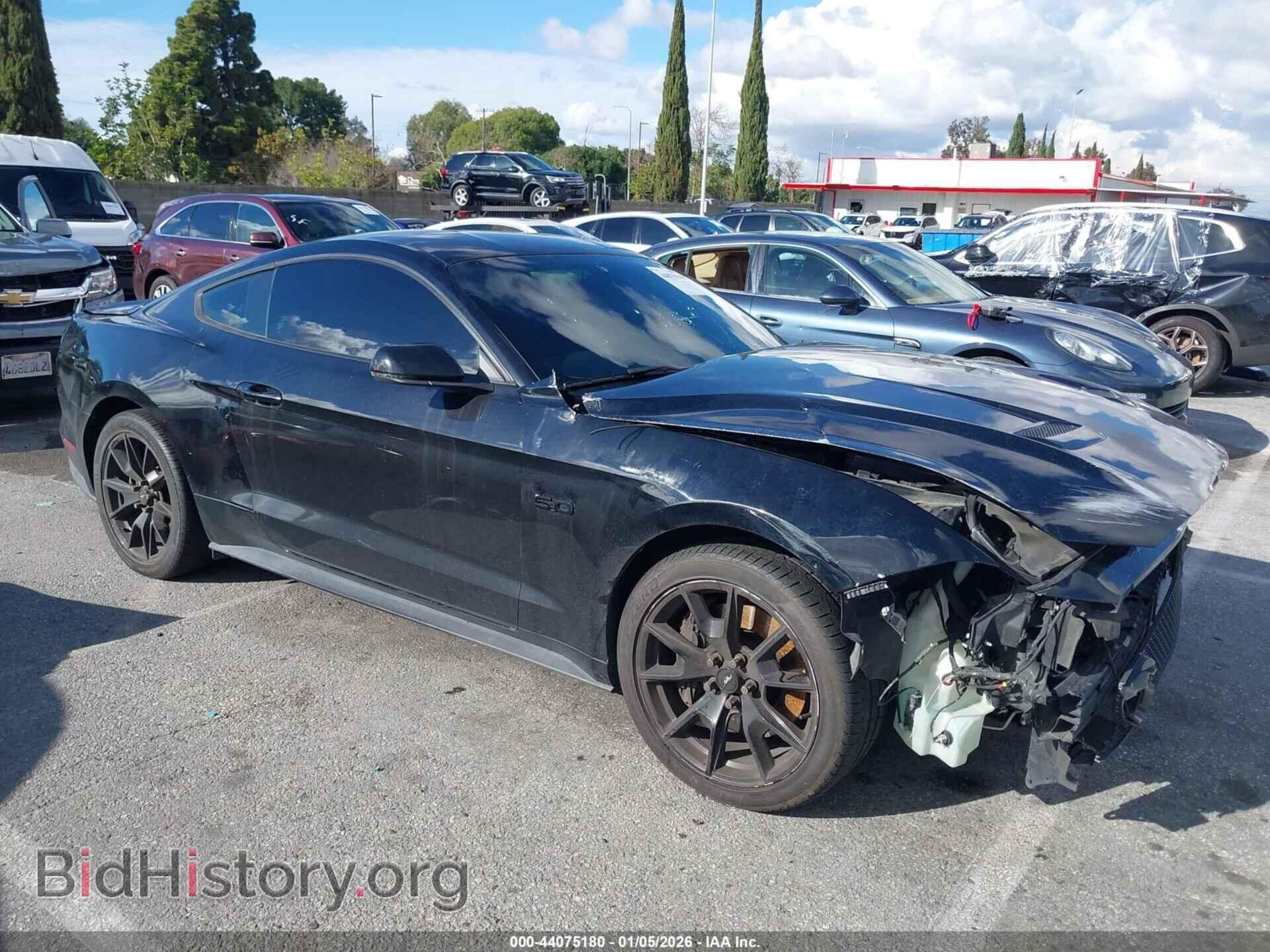 Photo 1FA6P8CF5L5112407 - FORD MUSTANG 2020