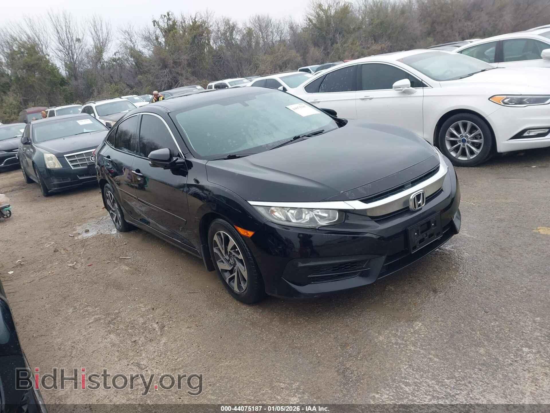 Фотография 19XFC2F74JE012453 - HONDA CIVIC 2018