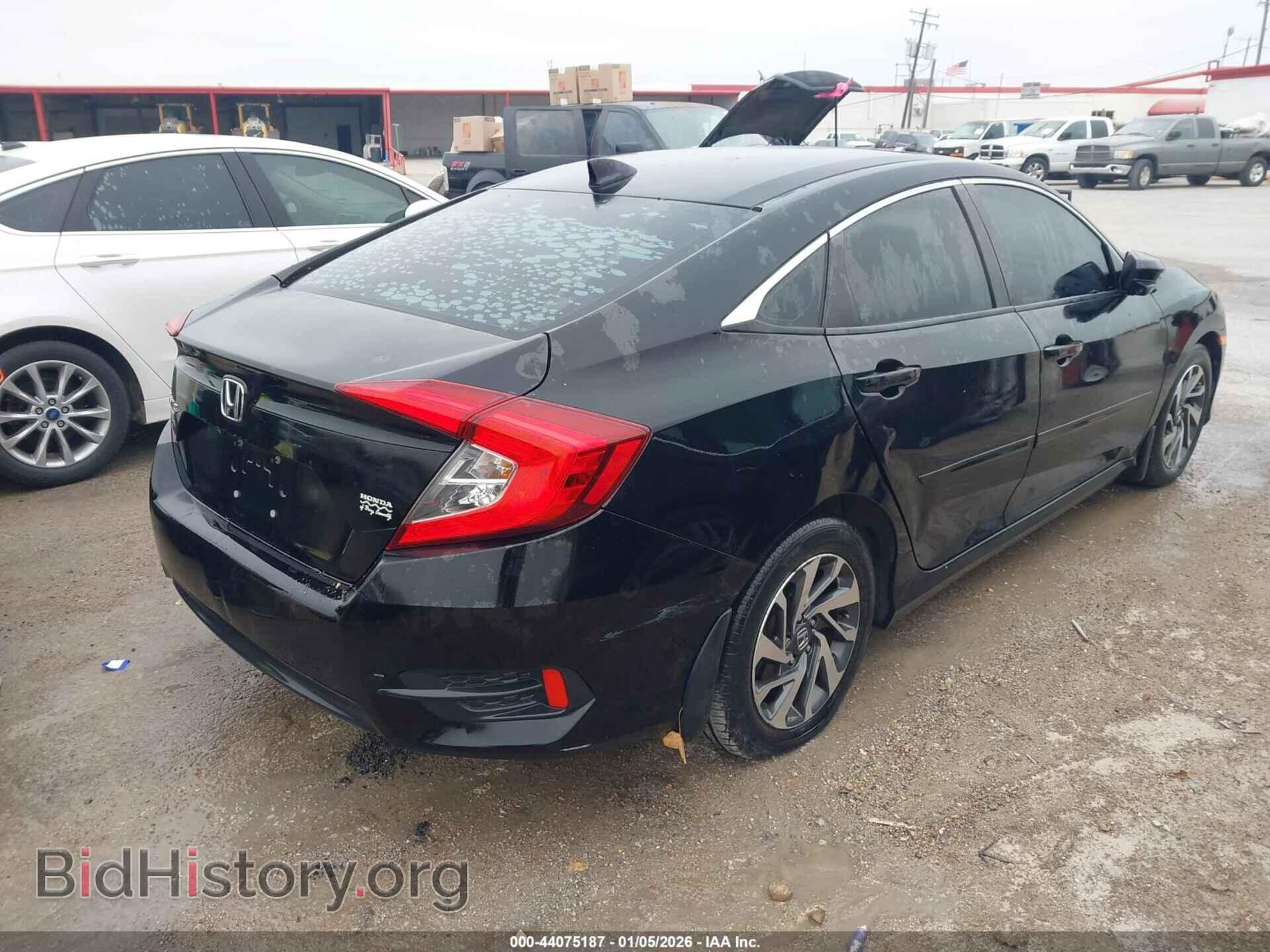 2018 HONDA CIVIC - VIN: 19XFC2F74JE012453 - Фото 4