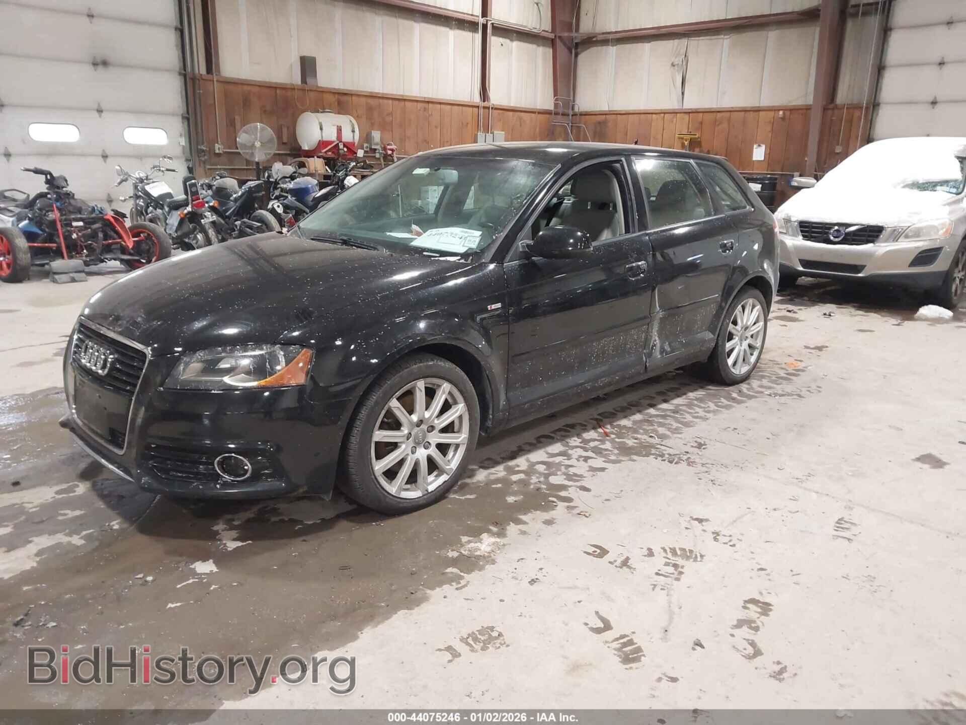 2012 AUDI A3 - VIN: WAUMFAFM3CA102078 - Фото 2