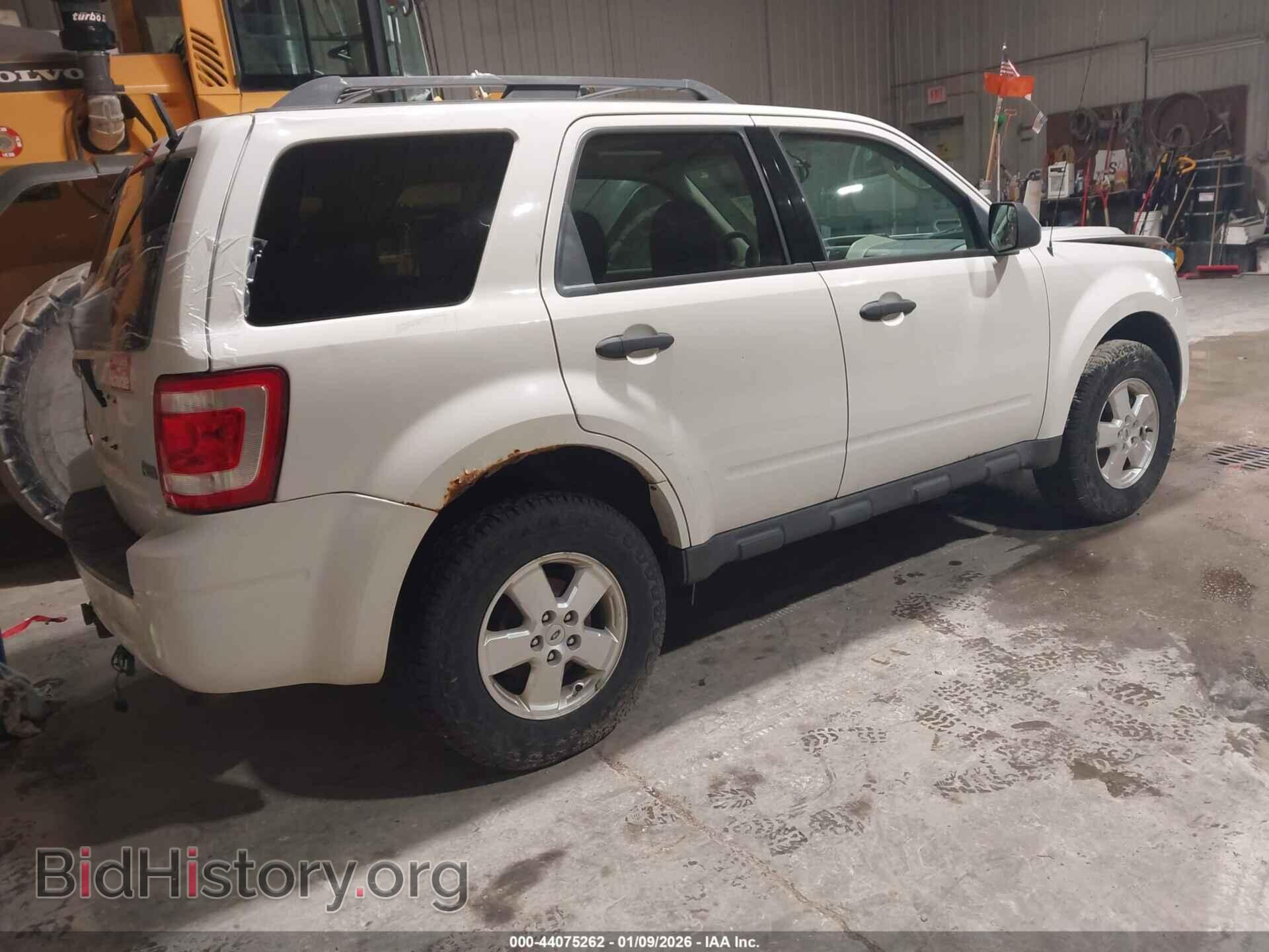 2011 FORD ESCAPE - VIN: 1FMCU9DG2BKB84213 - Photo 4