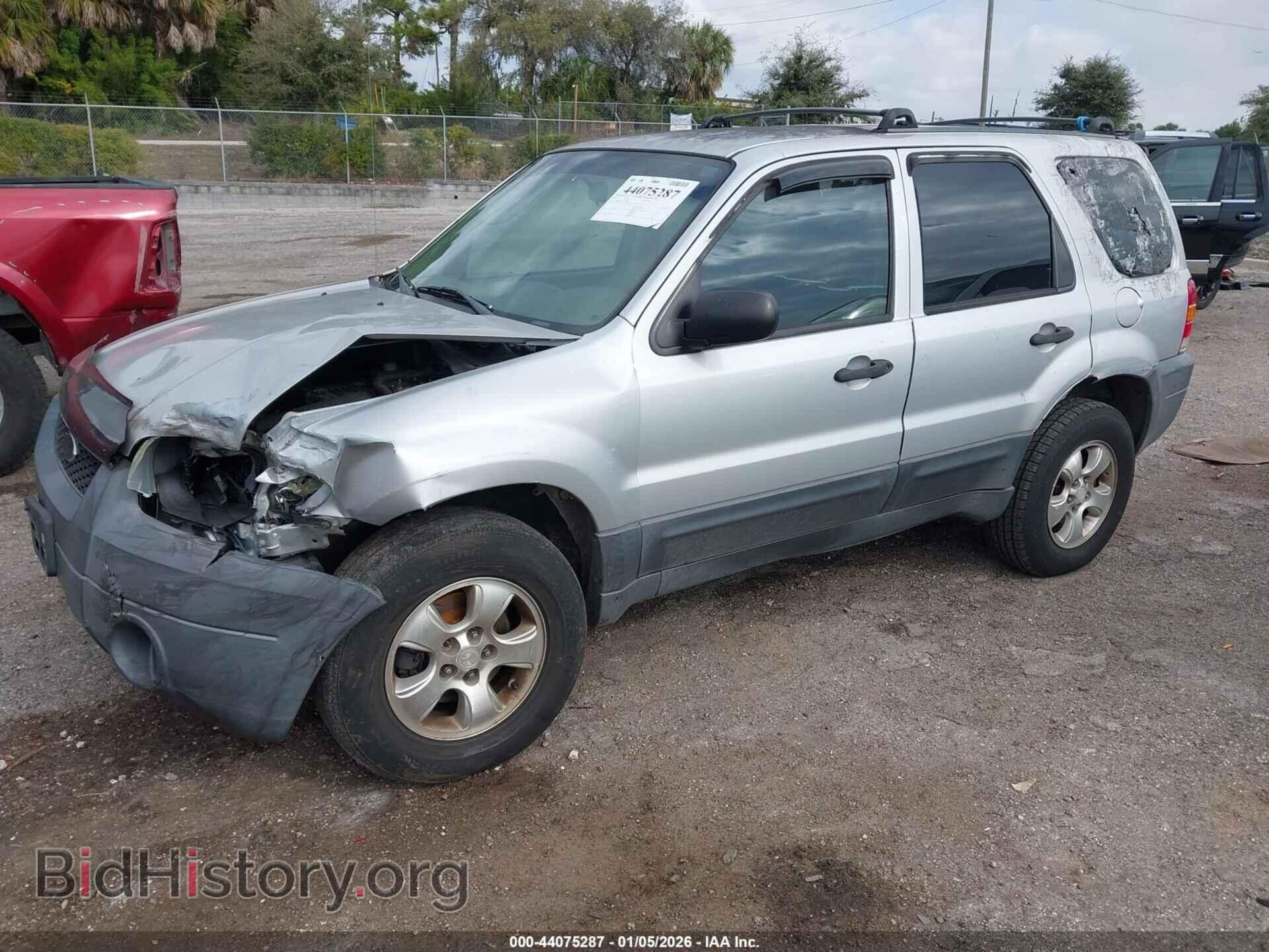 2005 FORD ESCAPE - VIN: 1FMYU93165KA09809 - Фото 2