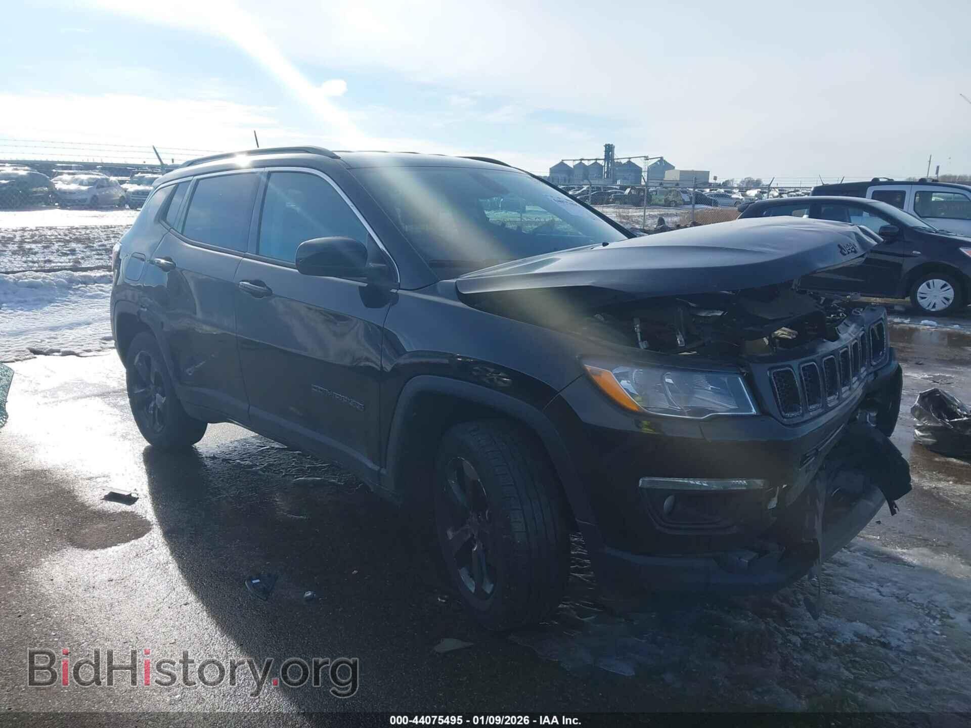 Photo 3C4NJDBB5LT255887 - JEEP COMPASS 2020