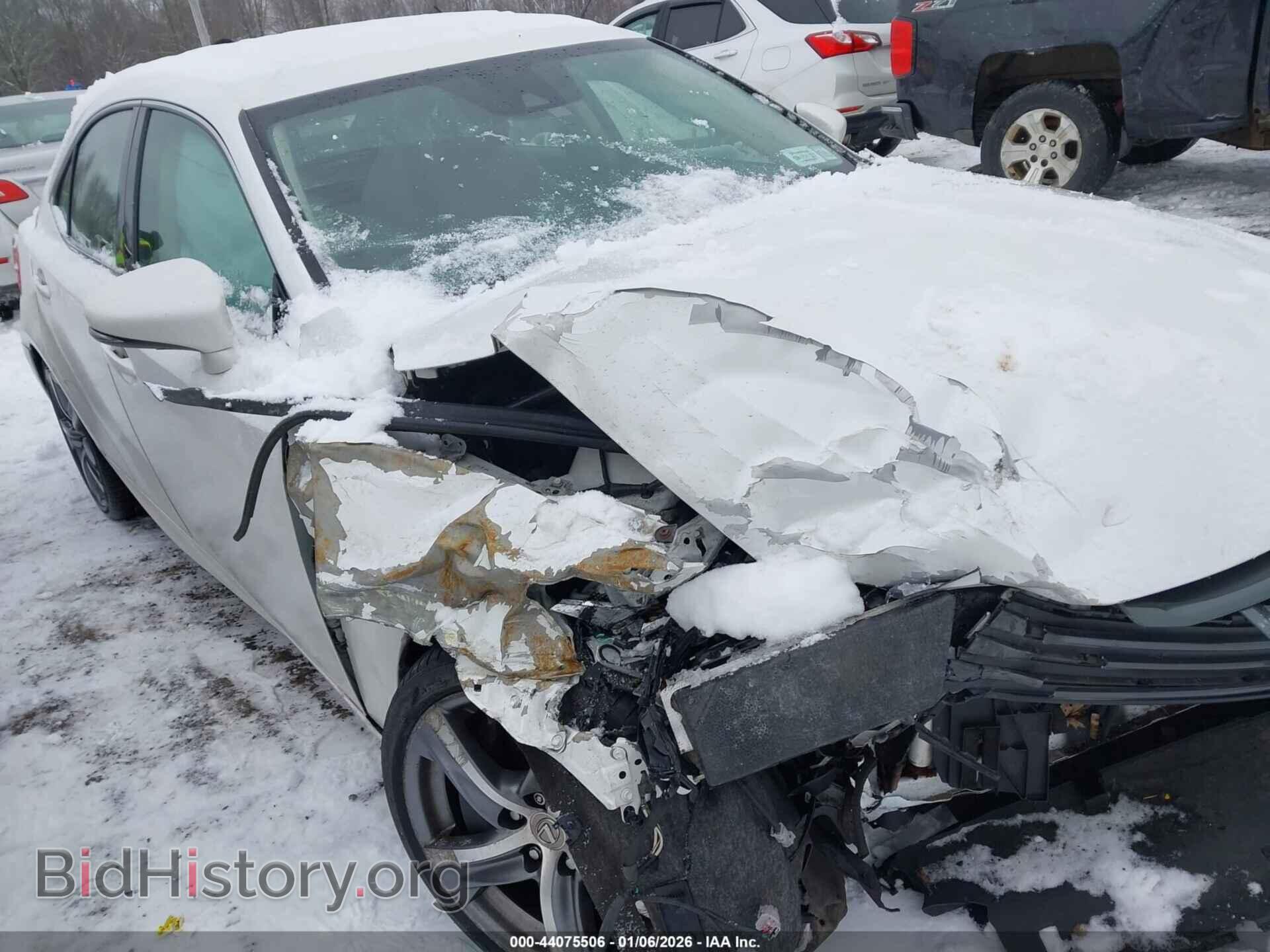 Photo JTHCM1D24H5016900 - LEXUS IS 300 2017