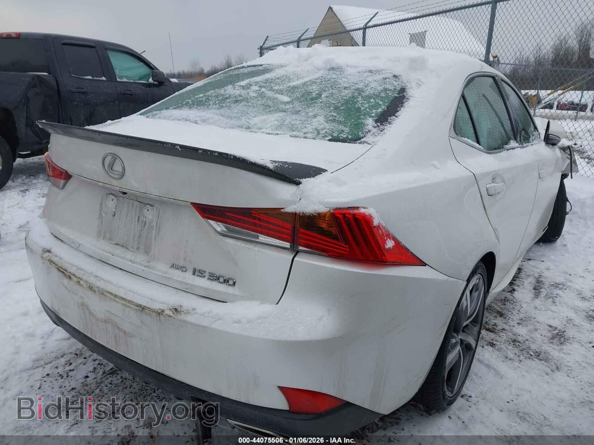2017 LEXUS IS 300 - VIN: JTHCM1D24H5016900 - Фото 4