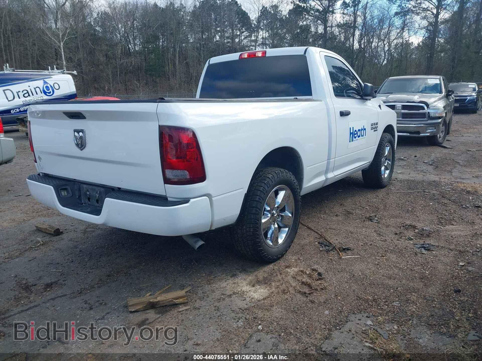 2019 RAM 1500 CLASSIC - VIN: 3C6JR6AG3KG509952 - Фото 4