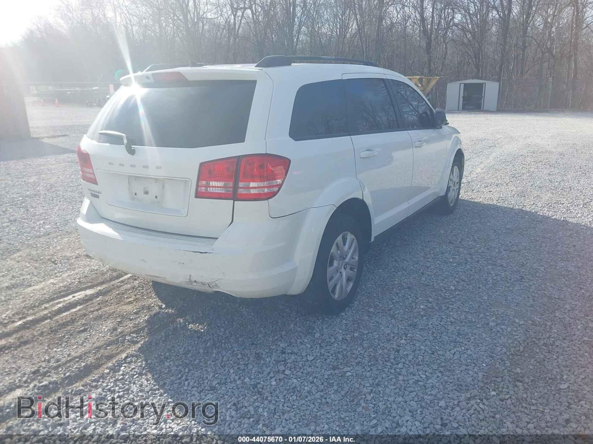 2018 DODGE JOURNEY - VIN: 3C4PDCAB6JT352234 - Фото 4