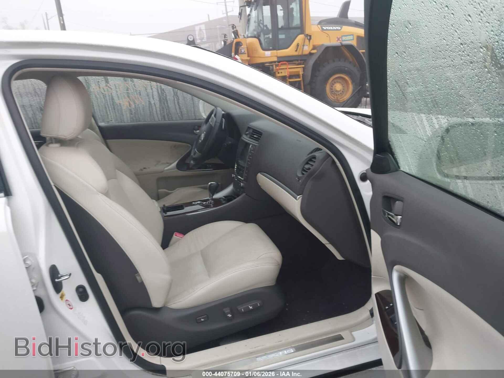 2012 LEXUS IS 250 - VIN: JTHCF5C2XC2035545 - Photo 5