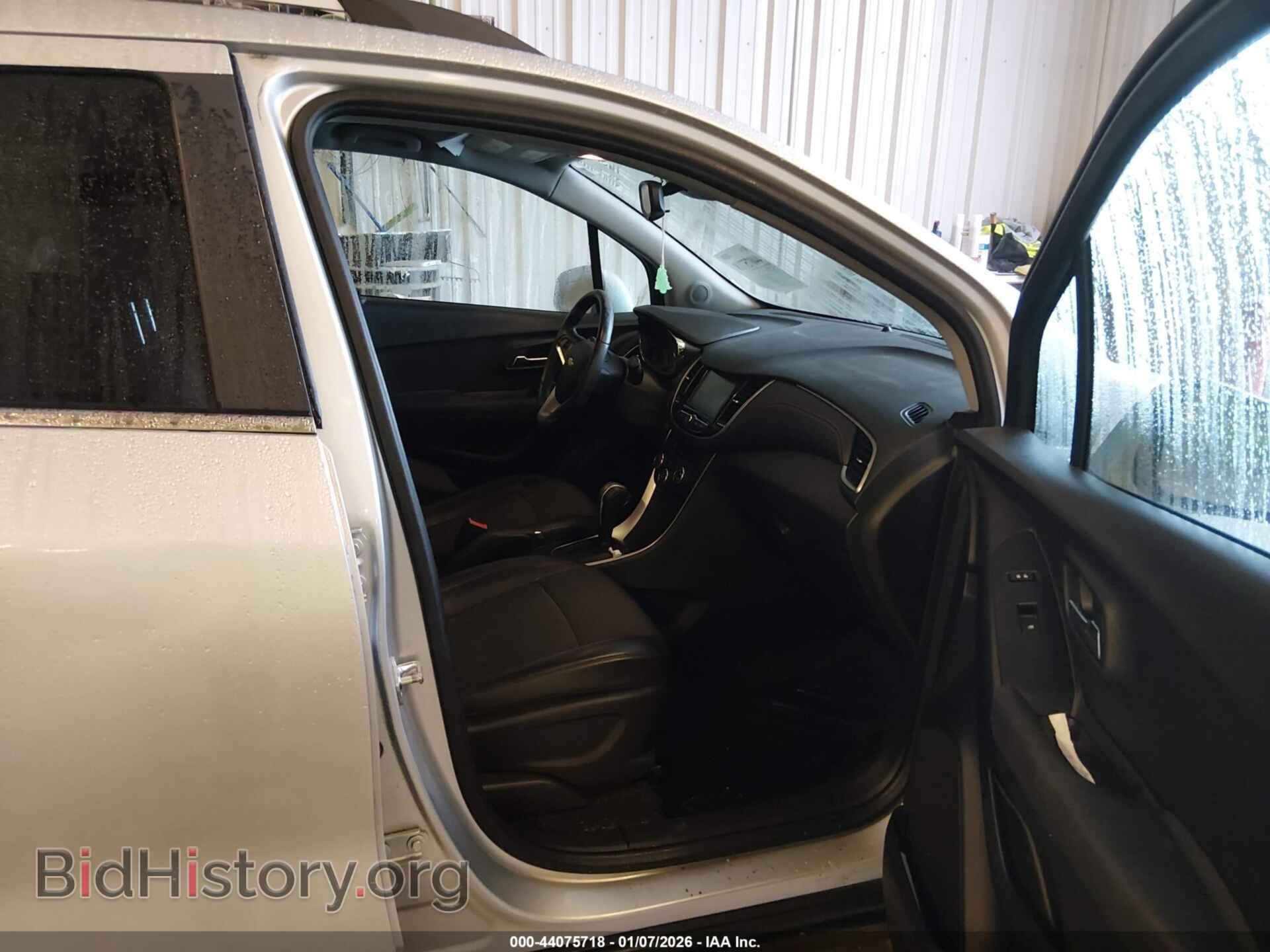 2017 CHEVROLET TRAX - VIN: KL7CJLSBXHB232984 - Фото 5