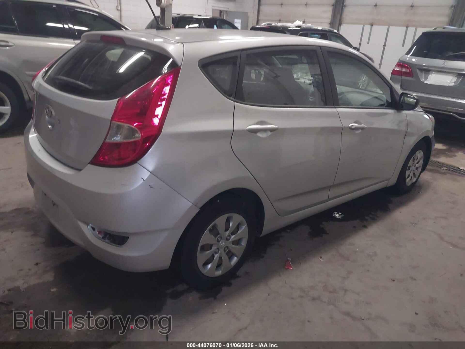 2015 HYUNDAI ACCENT - VIN: KMHCT5AE0FU204399 - Фото 4