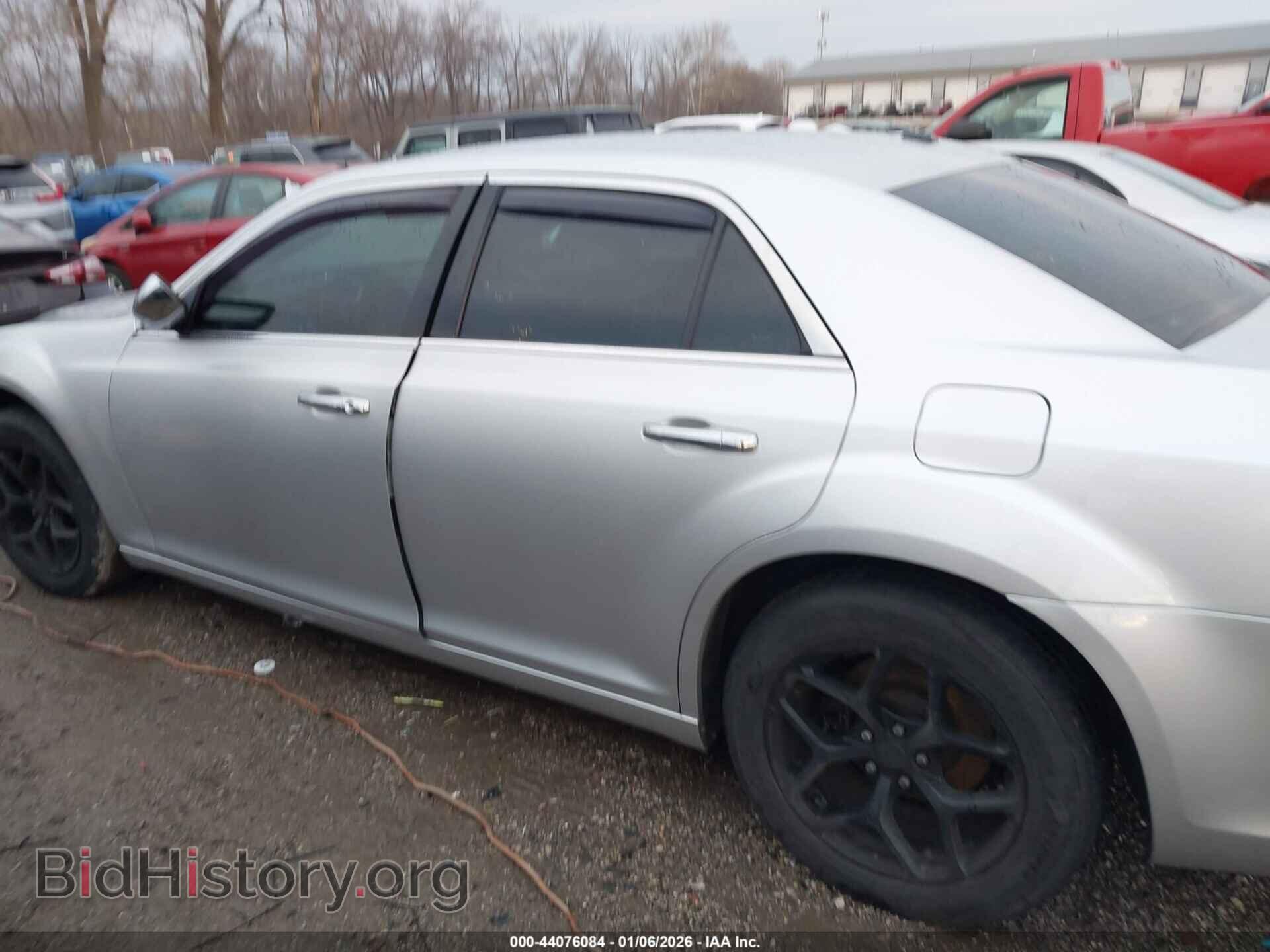 2011 CHRYSLER 300 - VIN: 2C3CA5CG0BH614095 - Фото 13
