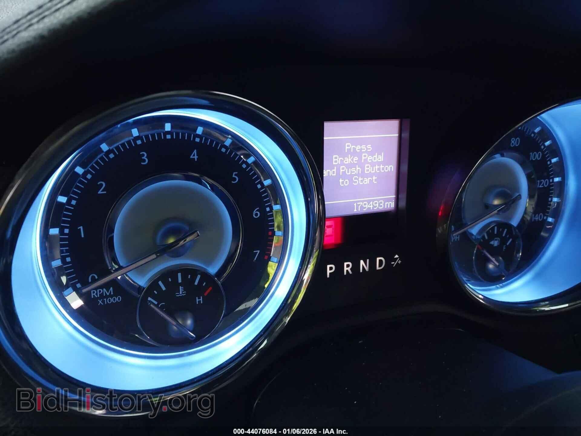 2011 CHRYSLER 300 - VIN: 2C3CA5CG0BH614095 - Фото 7