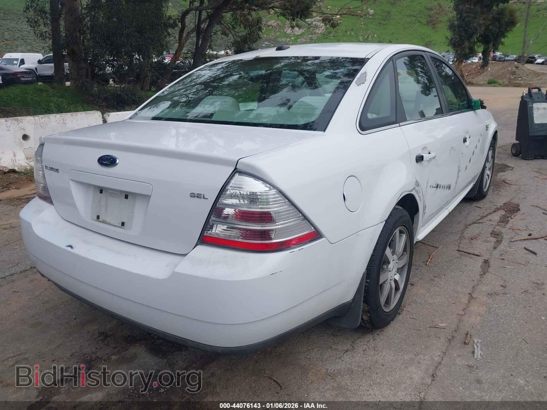 2008 FORD TAURUS - VIN: 1FAHP24W08G178427 - Photo 4