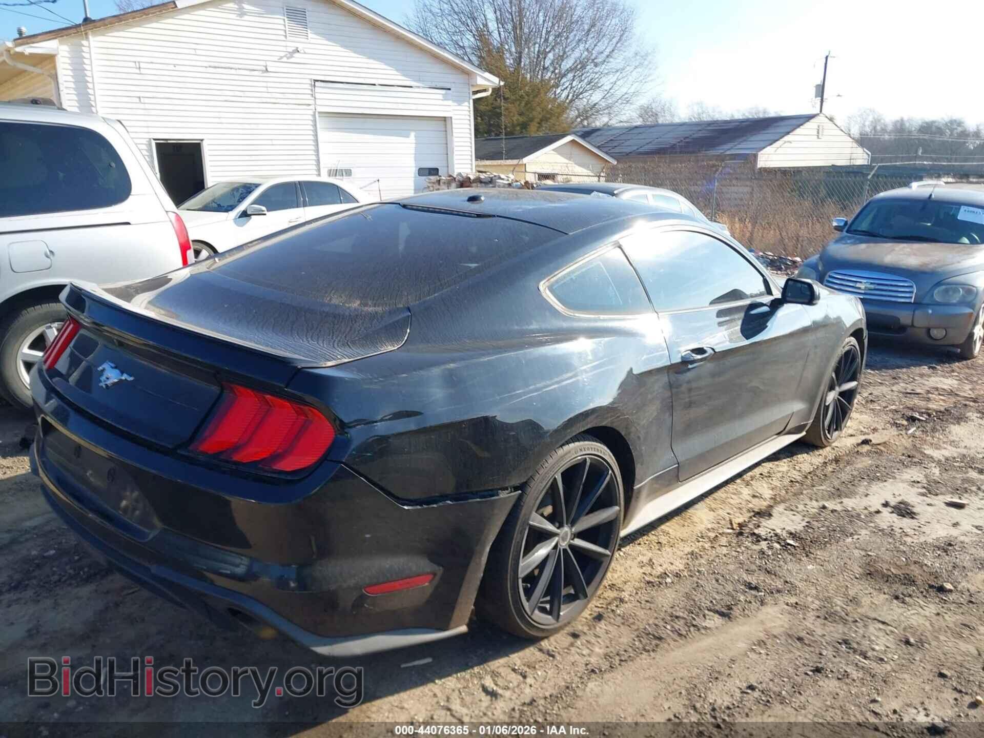2018 FORD MUSTANG - VIN: 1FA6P8TH4J5115524 - Фото 4
