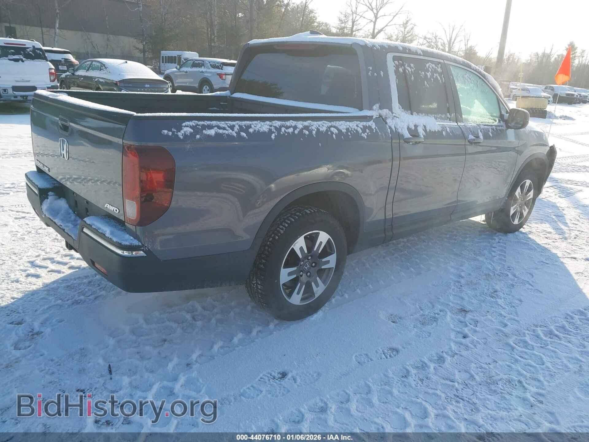 2017 HONDA RIDGELINE - VIN: 5FPYK3F5XHB015823 - Фото 4
