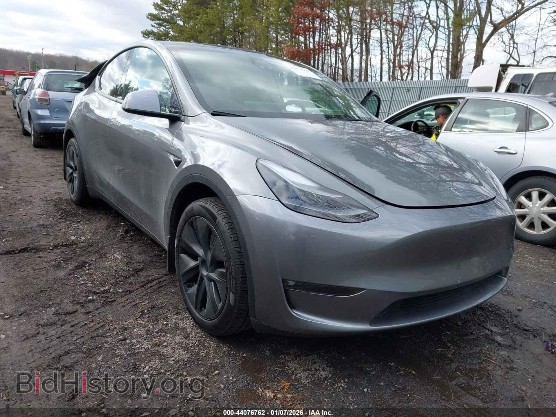 Фотография 7SAYGAEE0RF193955 - TESLA MODEL Y 2024