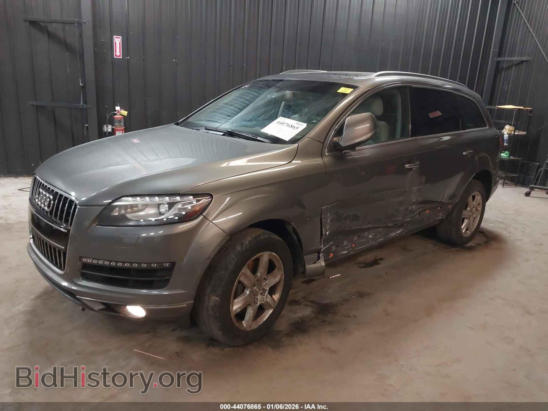 2015 AUDI Q7 - VIN: WA1CGAFE0FD020004 - Фото 2