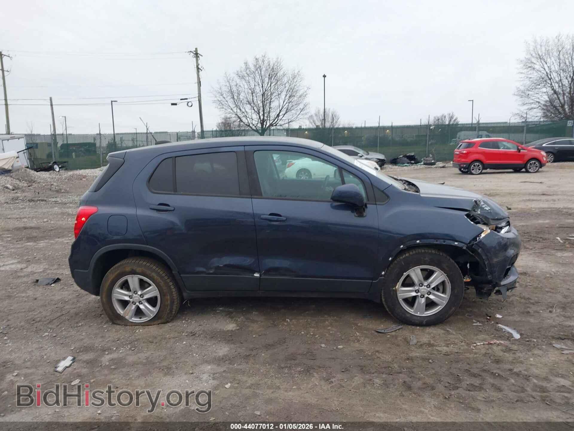 2019 CHEVROLET TRAX - VIN: 3GNCJNSB3KL271900 - Фото 13