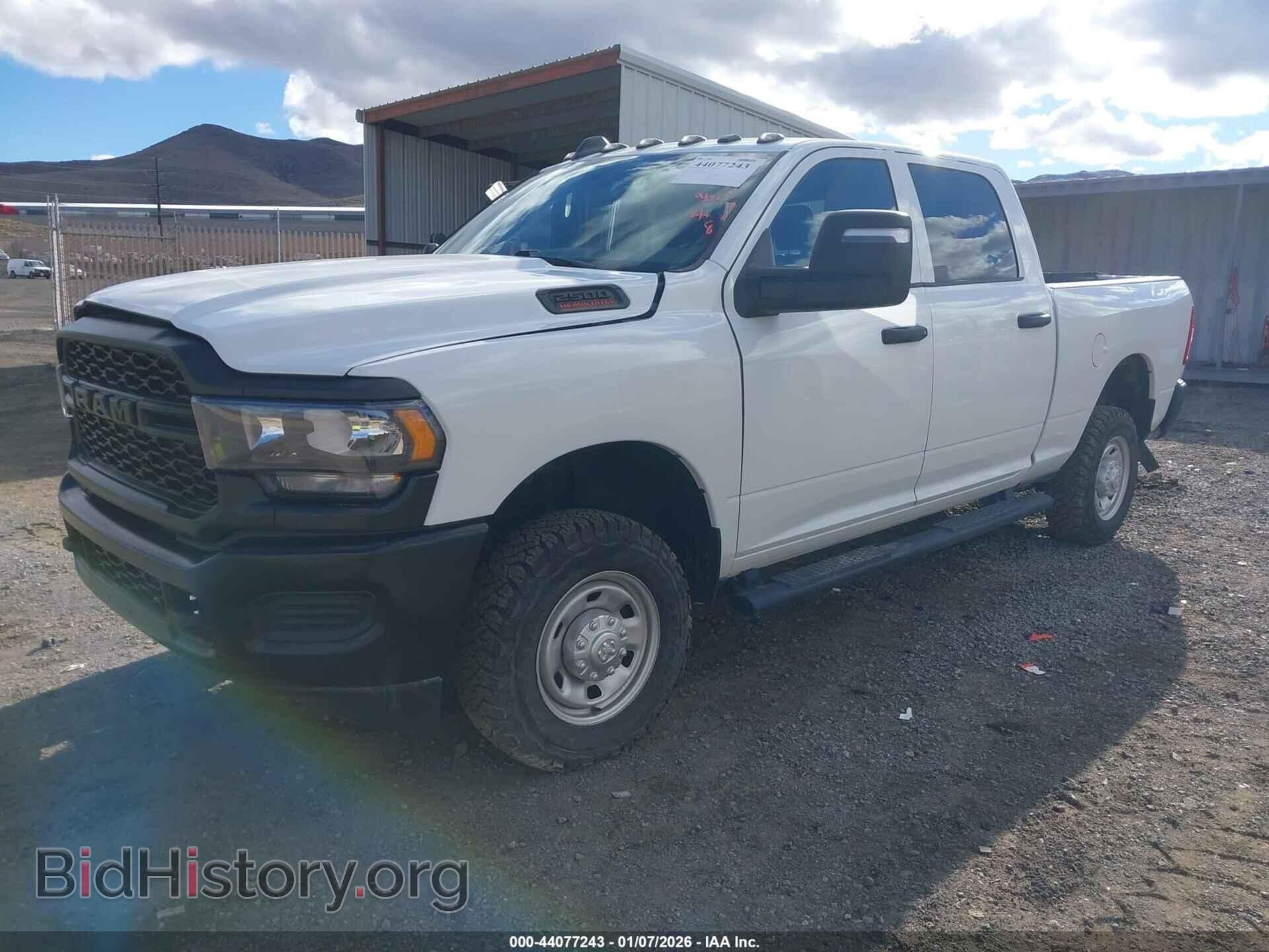 2023 RAM 2500 - VIN: 3C6UR5CJ2PG558518 - Фото 2