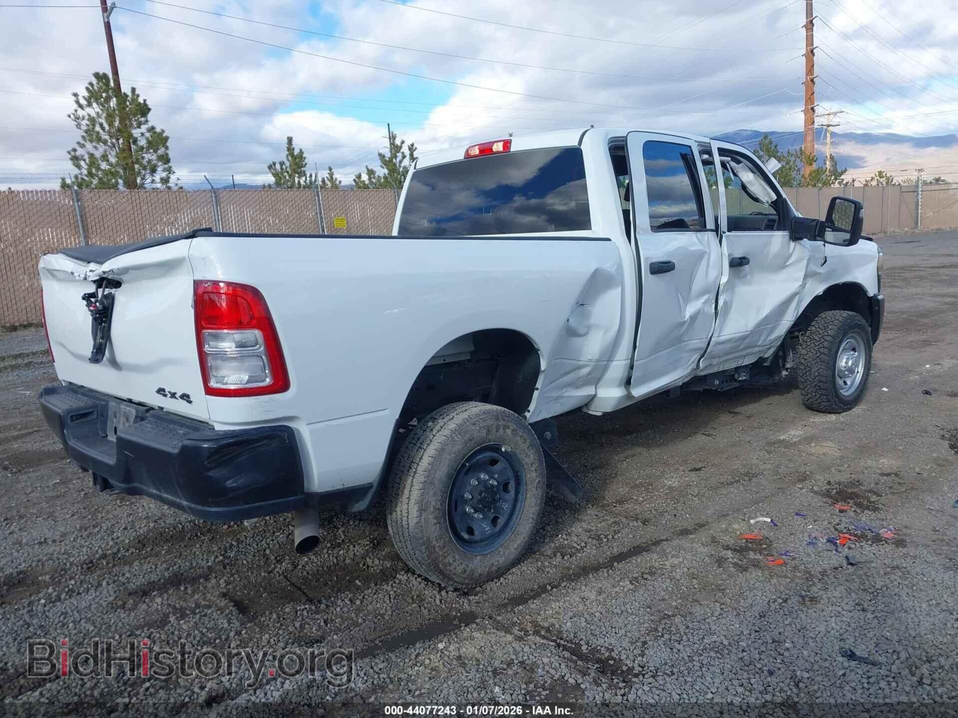 2023 RAM 2500 - VIN: 3C6UR5CJ2PG558518 - Фото 4
