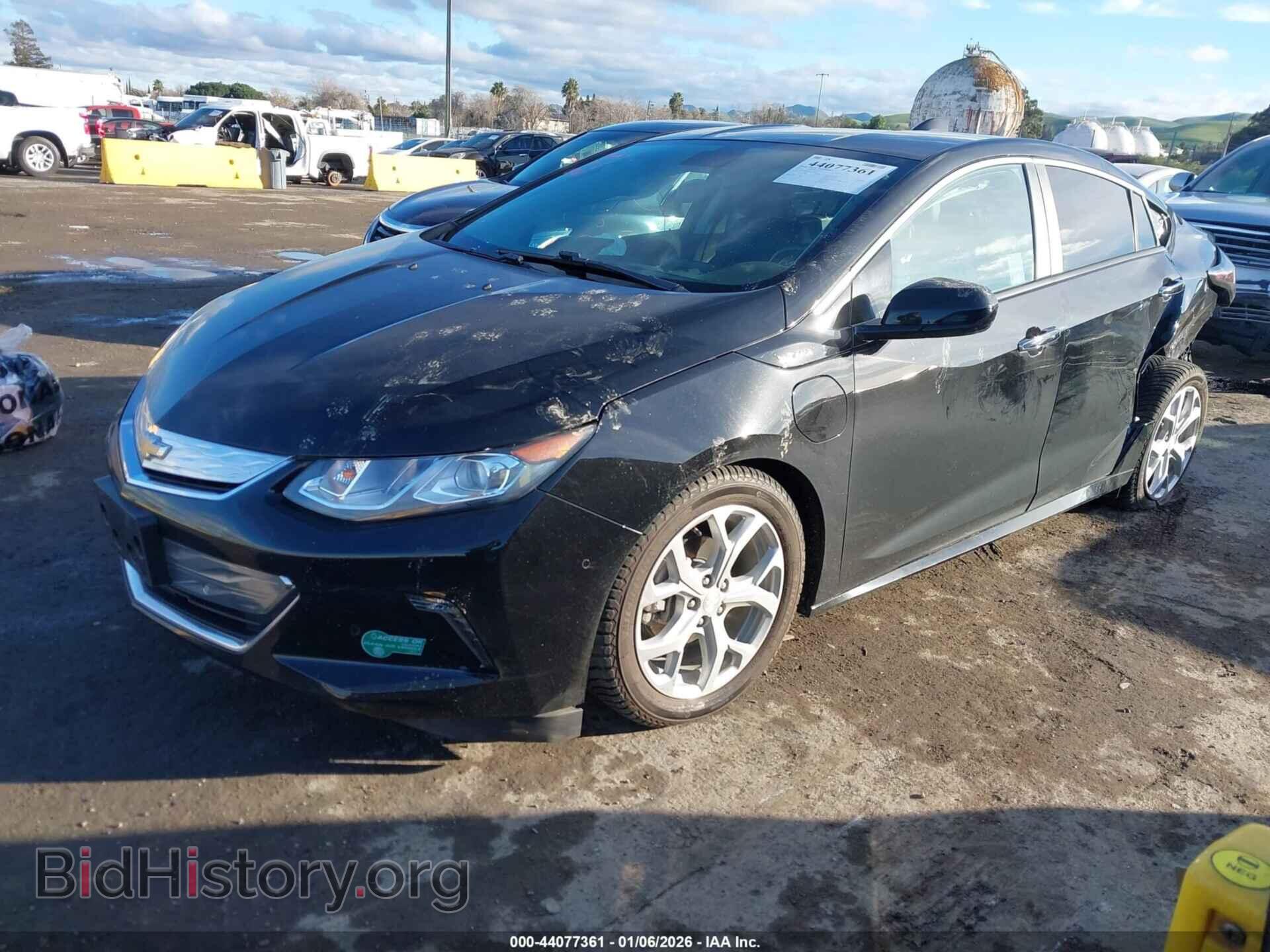 2017 CHEVROLET VOLT - VIN: 1G1RD6S5XHU135880 - Фото 2