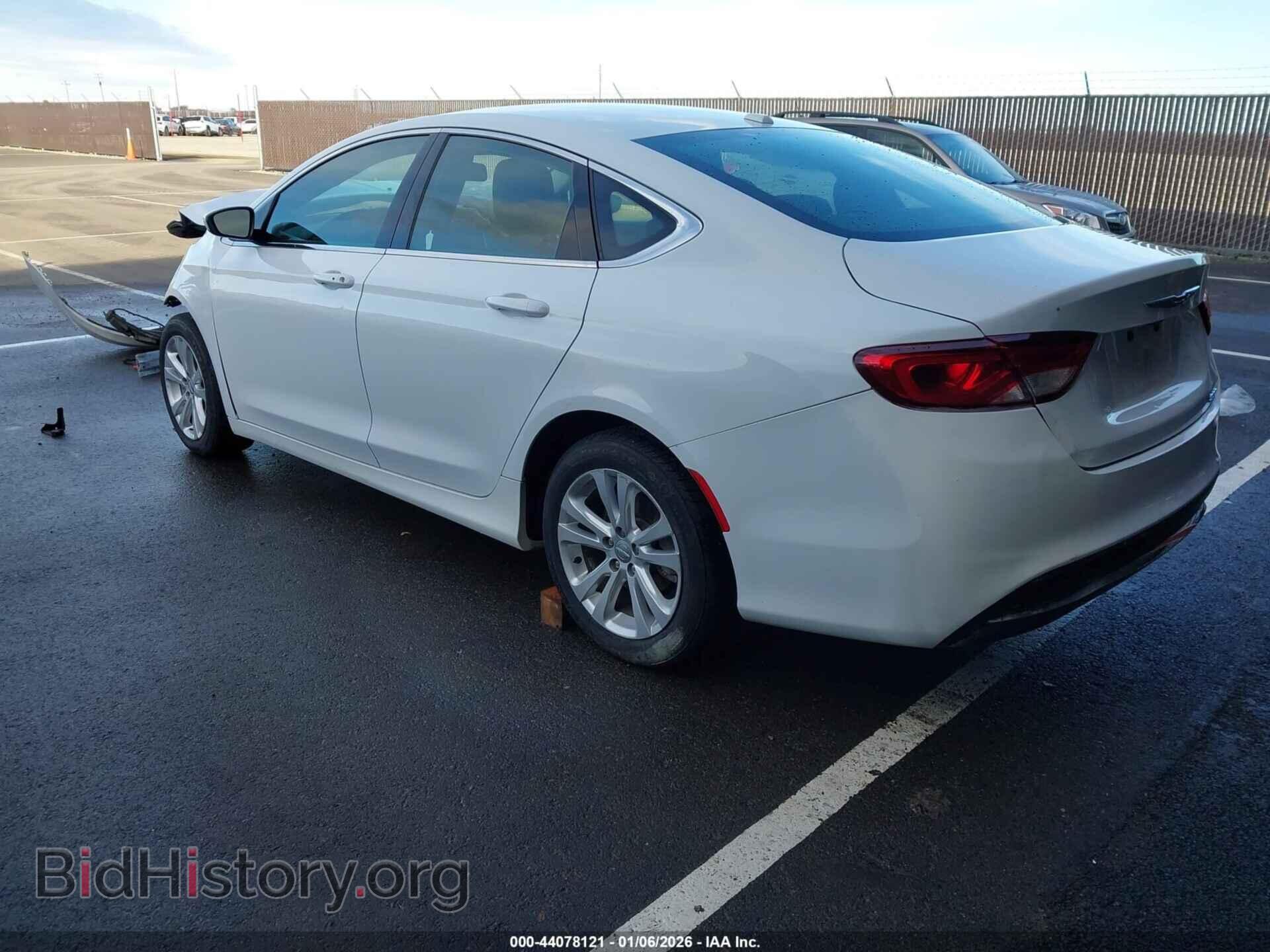 2015 CHRYSLER 200 - VIN: 1C3CCCABXFN728642 - Фото 3