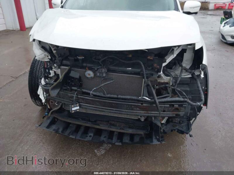 2015 Nissan ROGUE (VIN 5N1AT2MV2FC917618) — фото 6 из 16