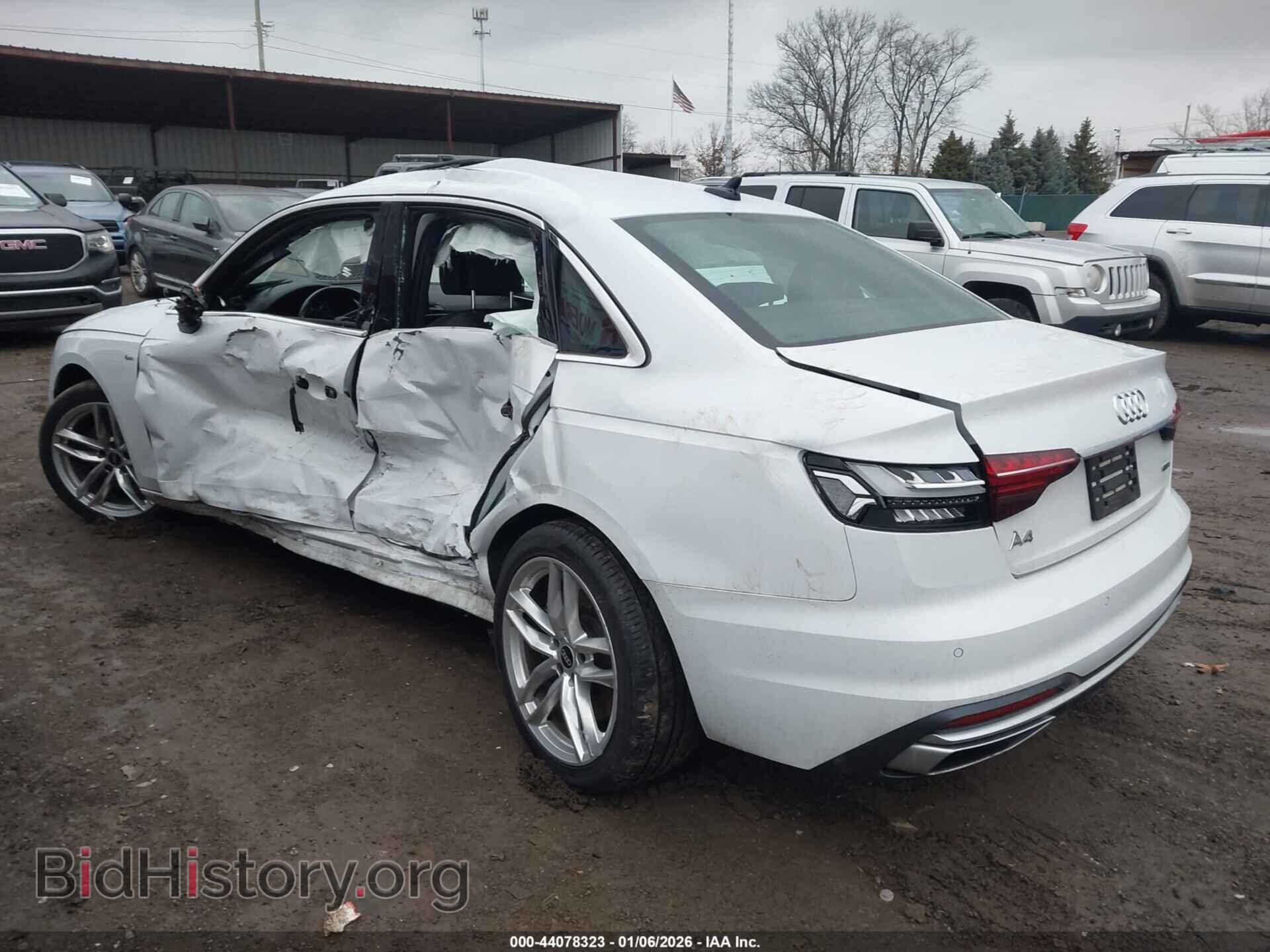 2021 AUDI A4 - VIN: WAUDAAF4XMA042560 - Фото 3