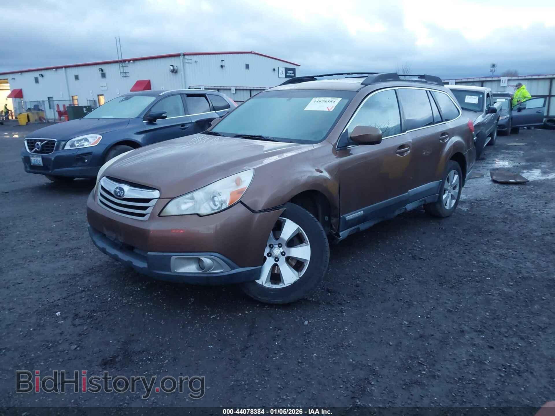 2011 SUBARU OUTBACK - VIN: 4S4BRCGC2B3343681 - Фото 2