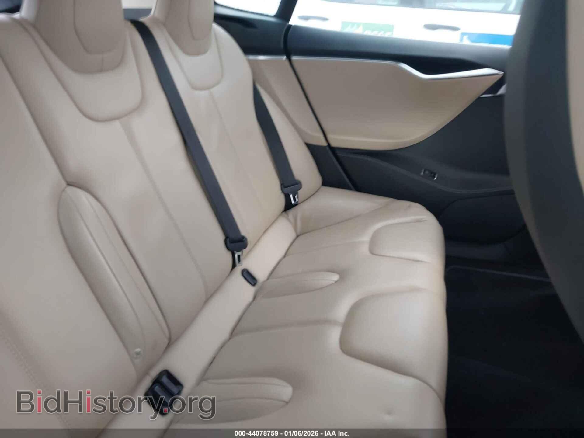 2015 TESLA MODEL S - VIN: 5YJSA1H13FFP74021 - Фото 8