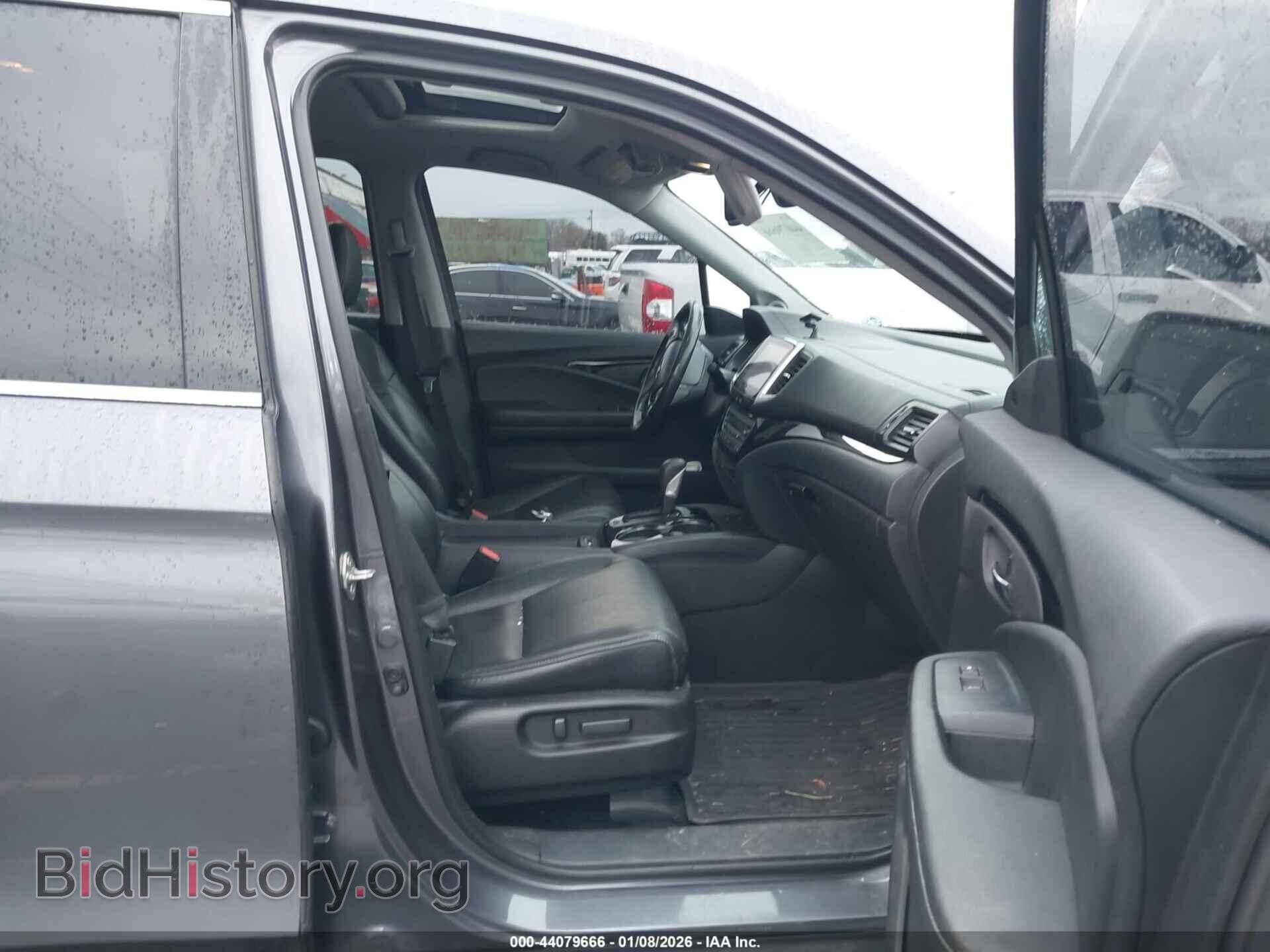 2019 HONDA RIDGELINE - VIN: 5FPYK3F71KB020921 - Photo 5