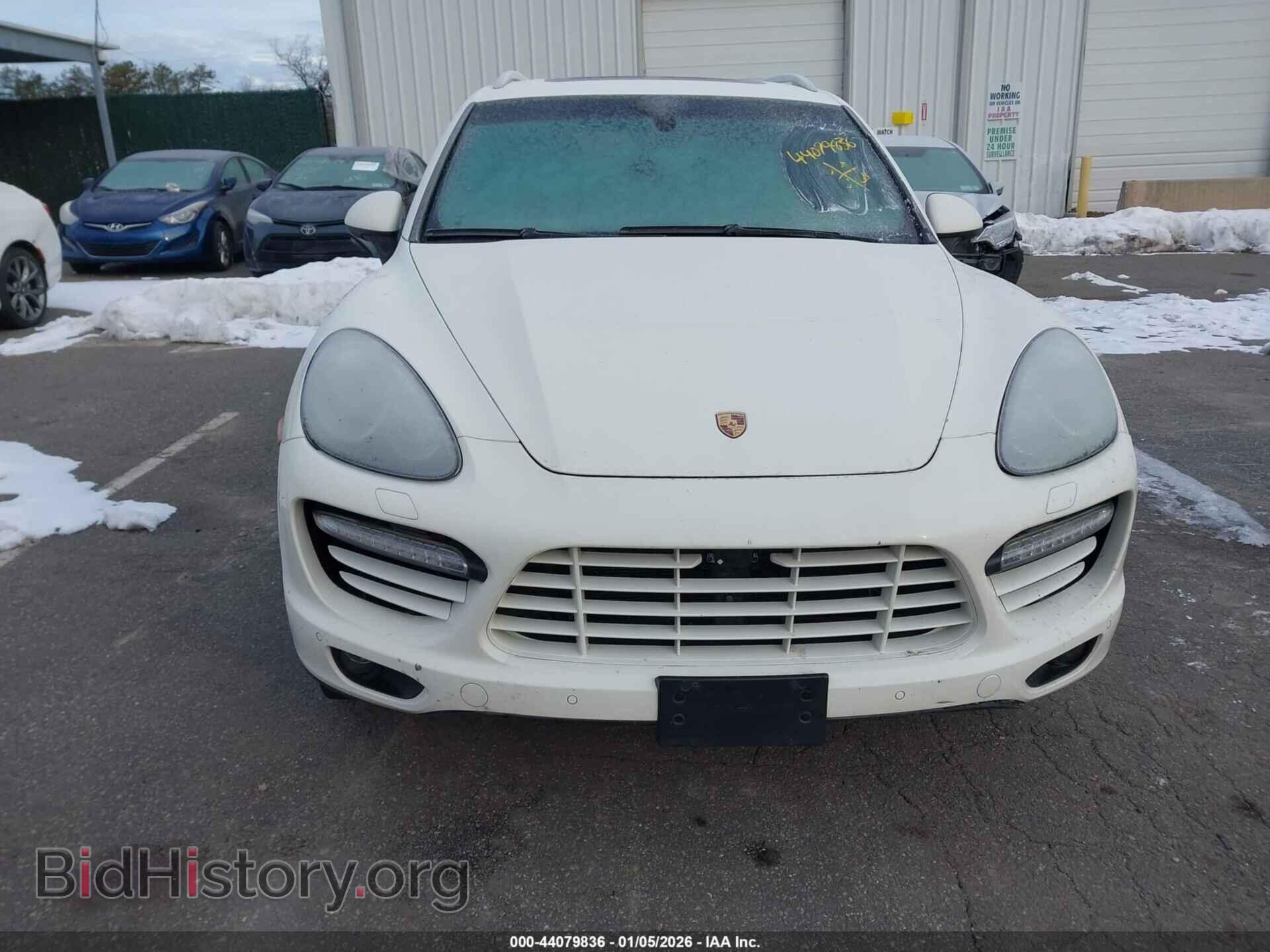 2011 PORSCHE CAYENNE - VIN: WP1AC2A28BLA83894 - Photo 12