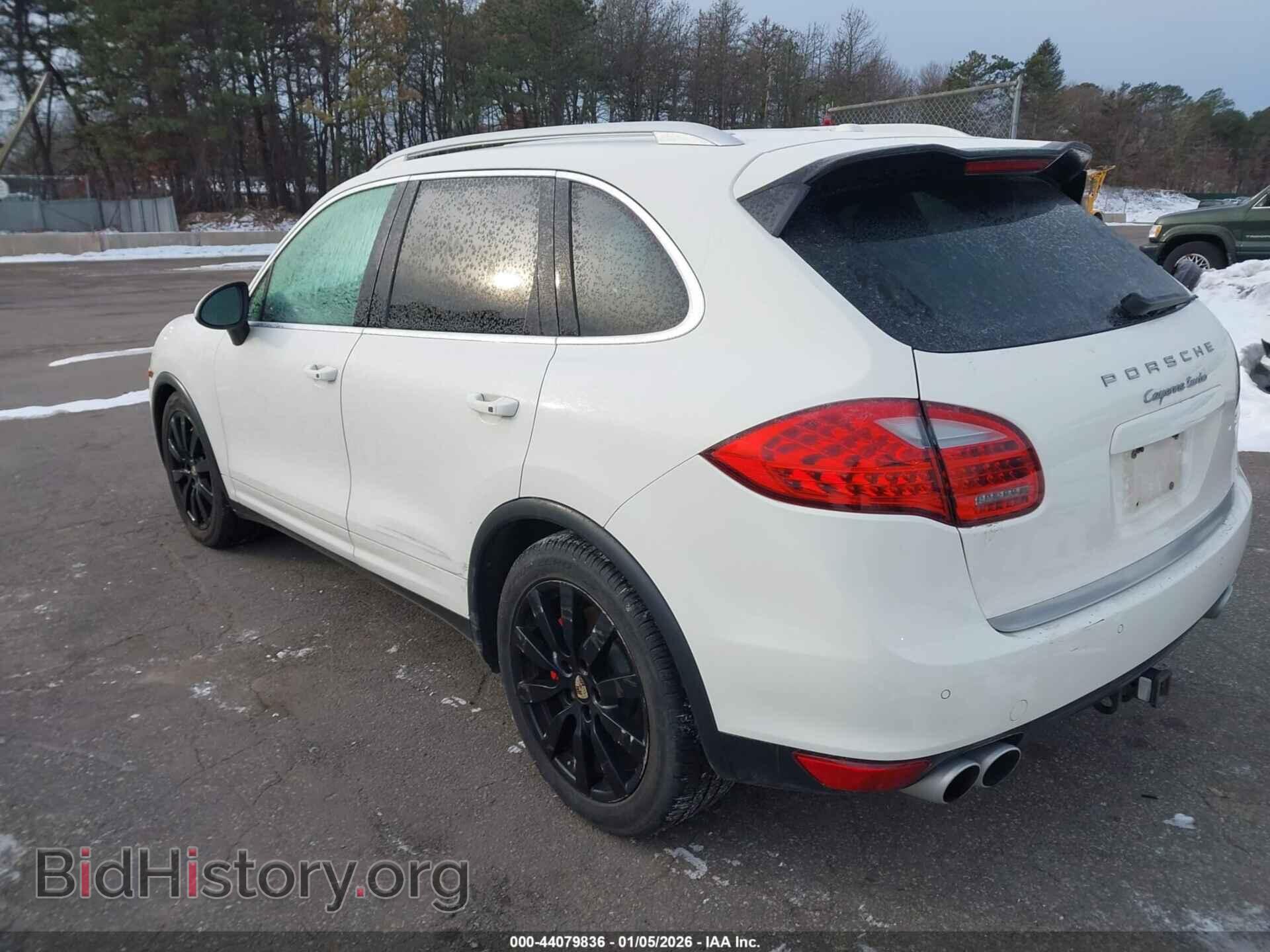 2011 PORSCHE CAYENNE - VIN: WP1AC2A28BLA83894 - Photo 3