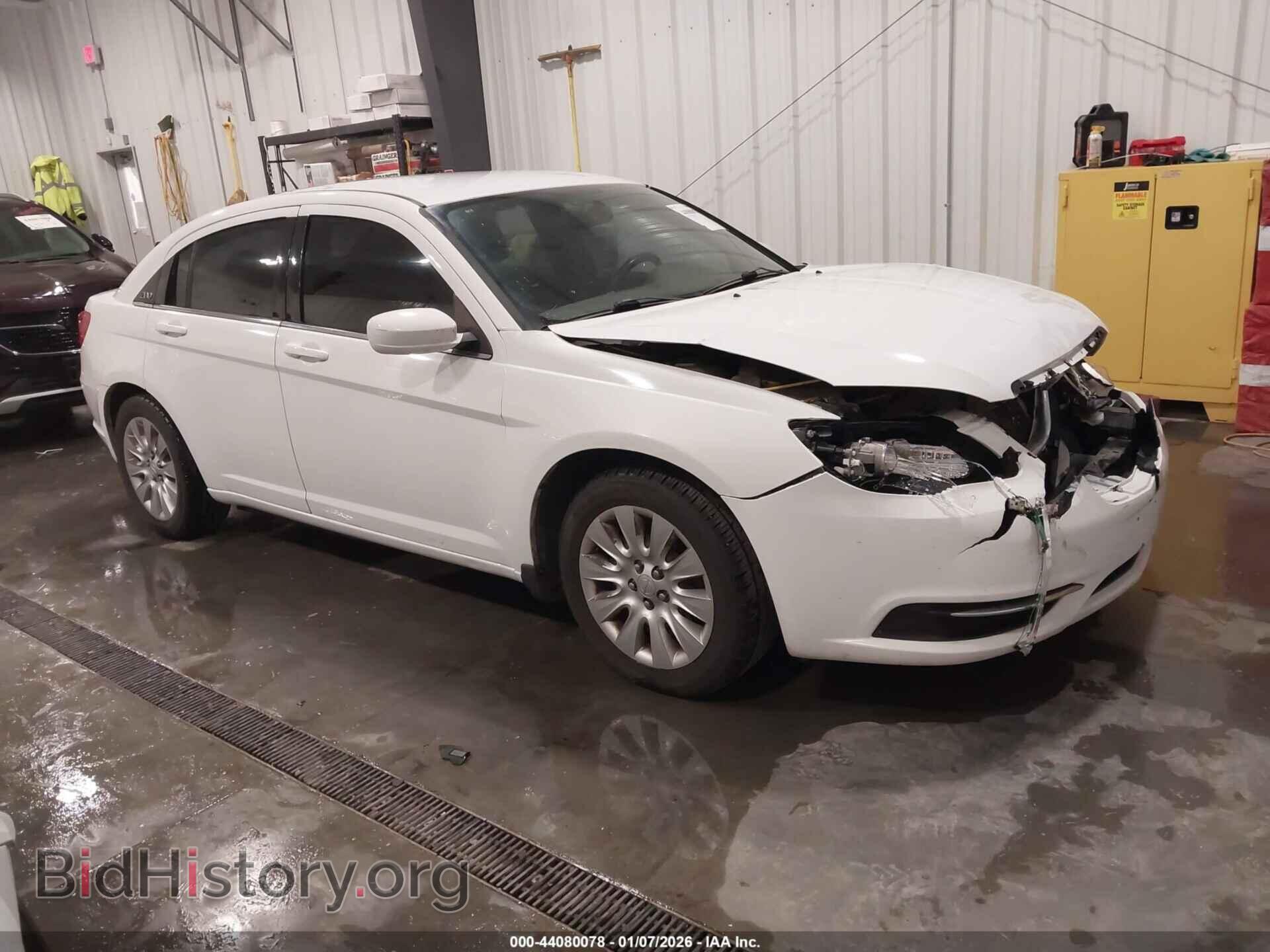 Фотография 1C3CCBAB2DN720249 - CHRYSLER 200 2013