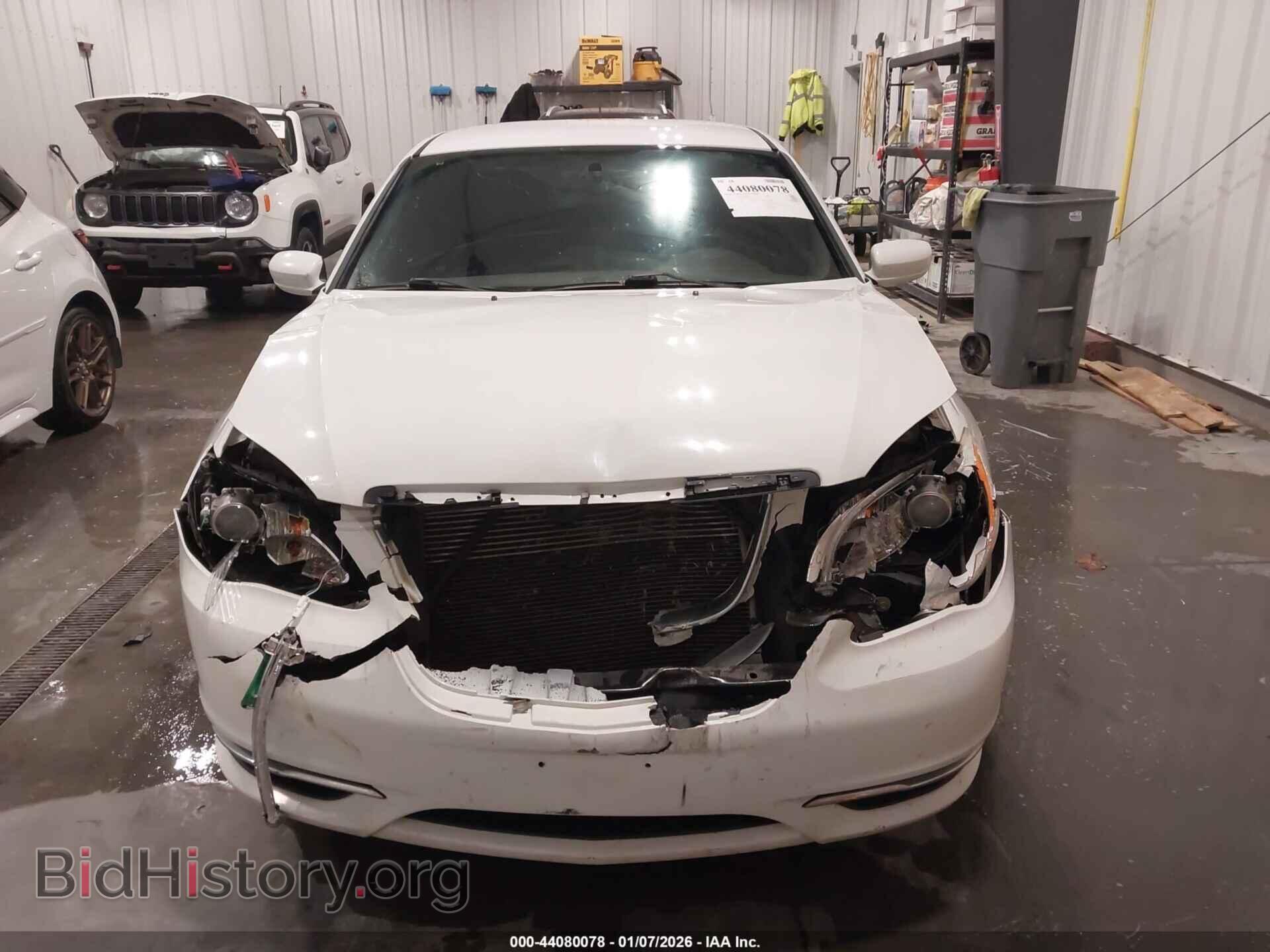 2013 CHRYSLER 200 - VIN: 1C3CCBAB2DN720249 - Фото 12