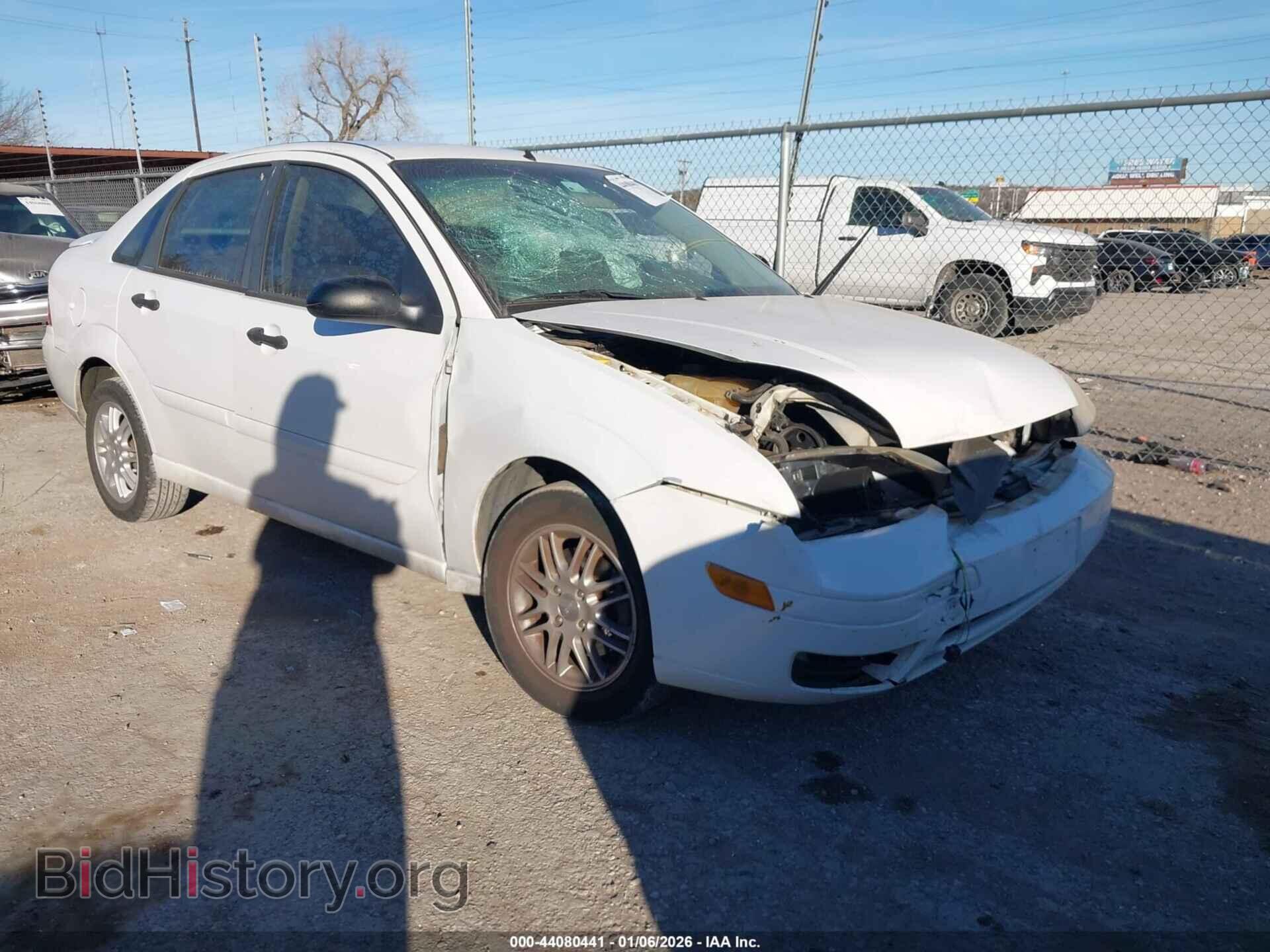 Фотография 1FAFP34N45W314306 - FORD FOCUS 2005