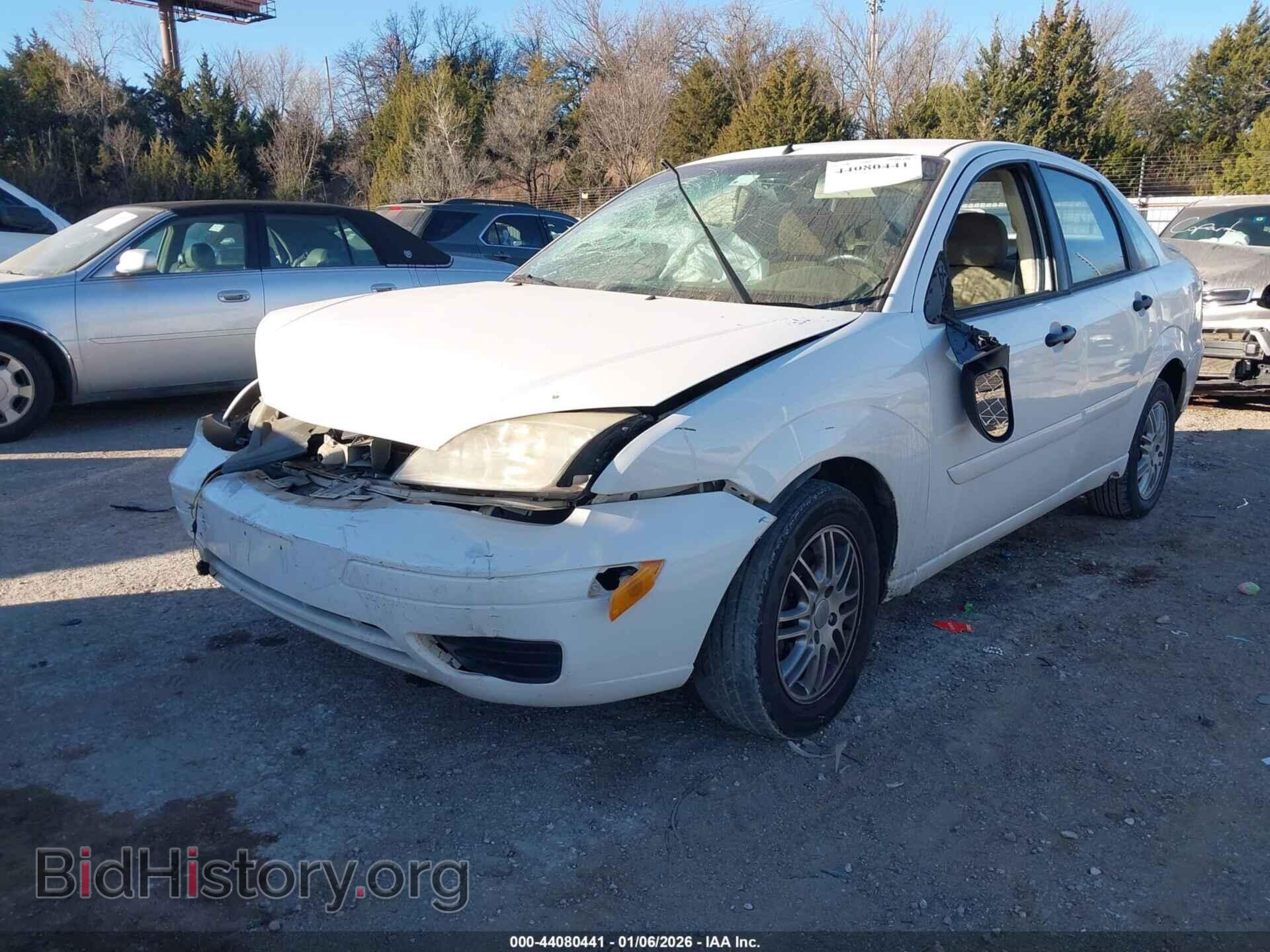 2005 FORD FOCUS - VIN: 1FAFP34N45W314306 - Фото 2