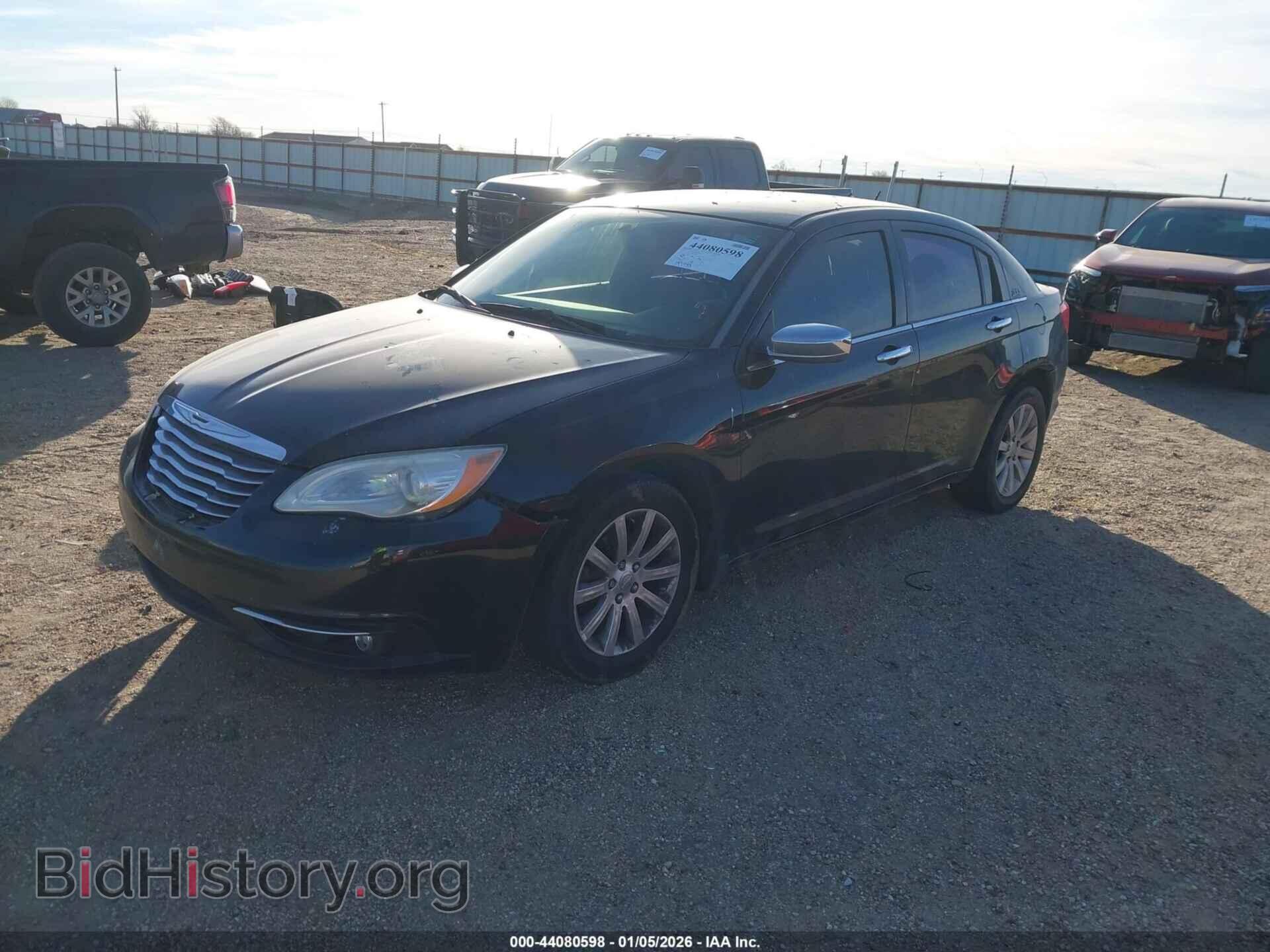 2014 CHRYSLER 200 - VIN: 1C3CCBCG9EN158621 - Фото 2