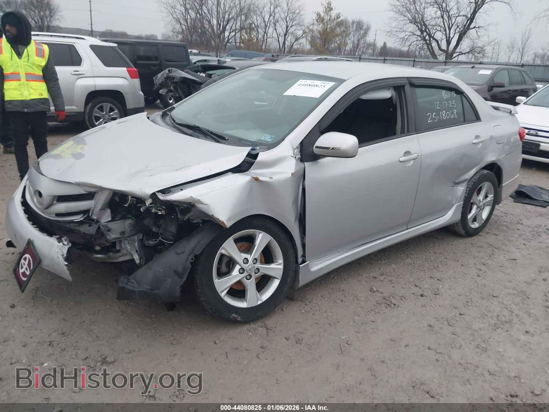 2013 TOYOTA COROLLA - VIN: 2T1BU4EE3DC965780 - Фото 2