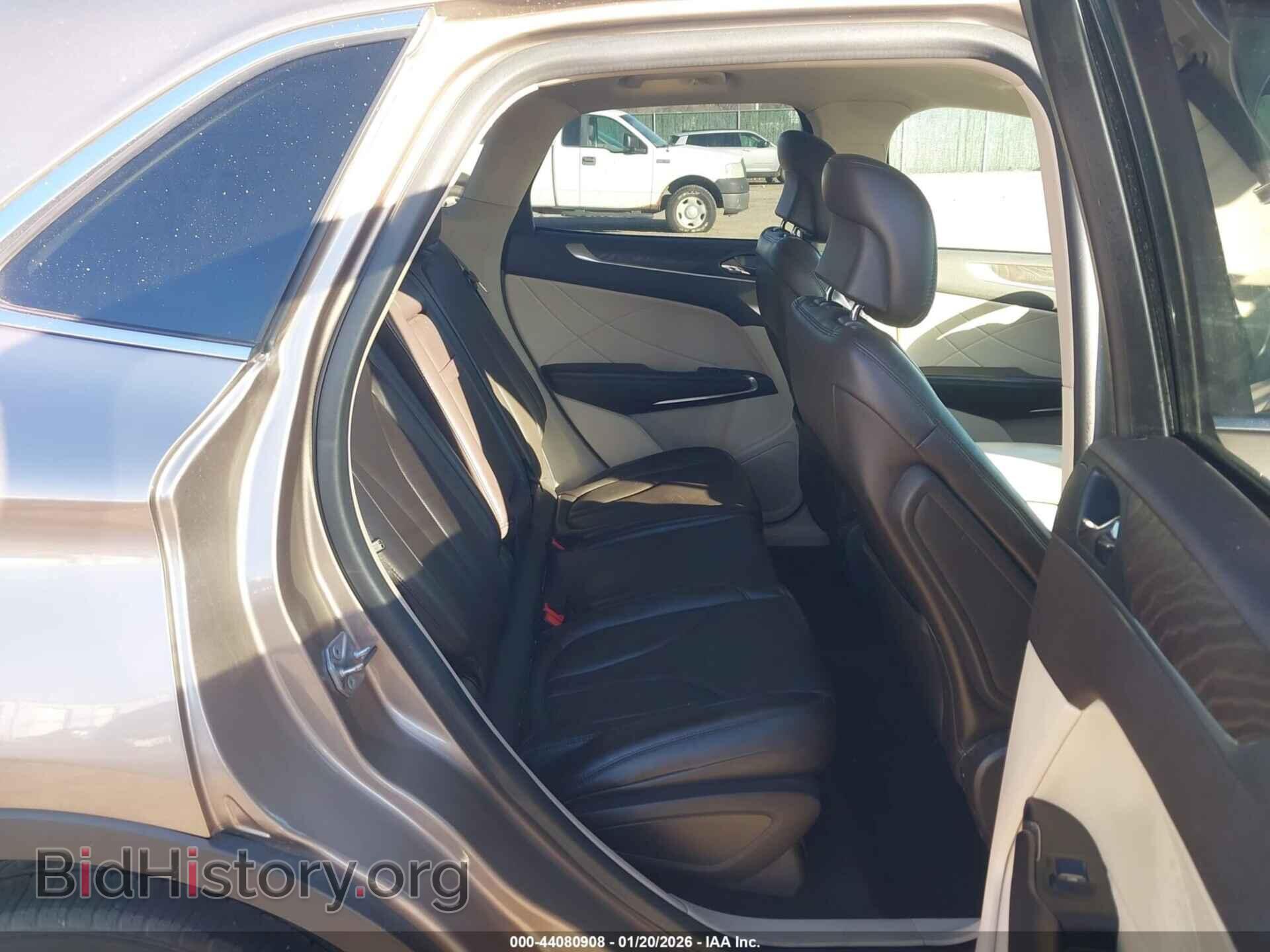 2019 LINCOLN MKC - VIN: 5LMCJ3D9XKUL25988 - Фото 8