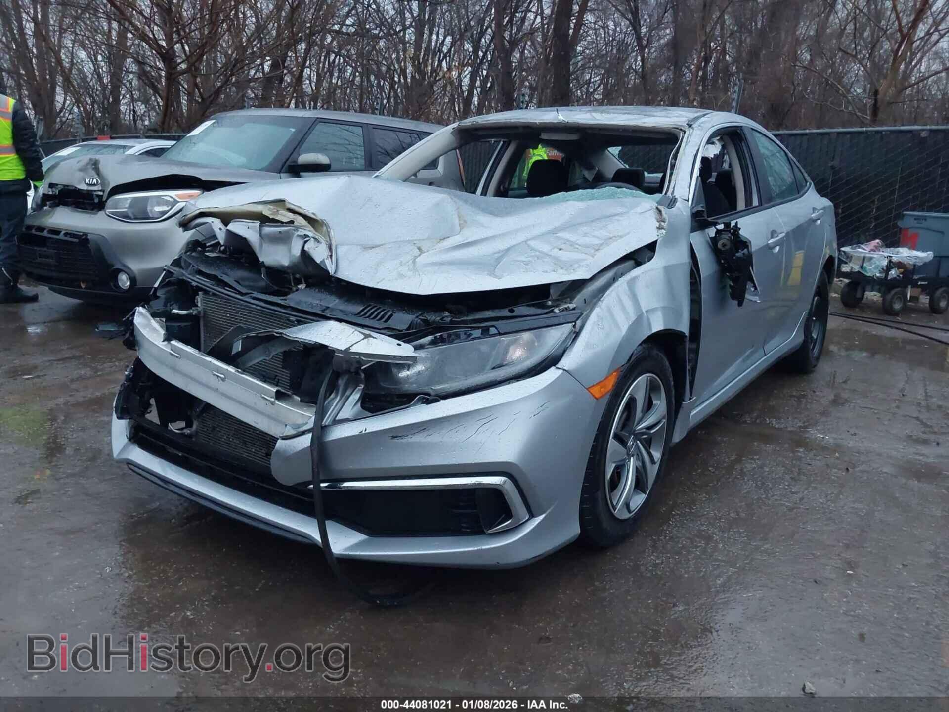 2019 HONDA CIVIC - VIN: 2HGFC2F62KH582885 - Фото 2