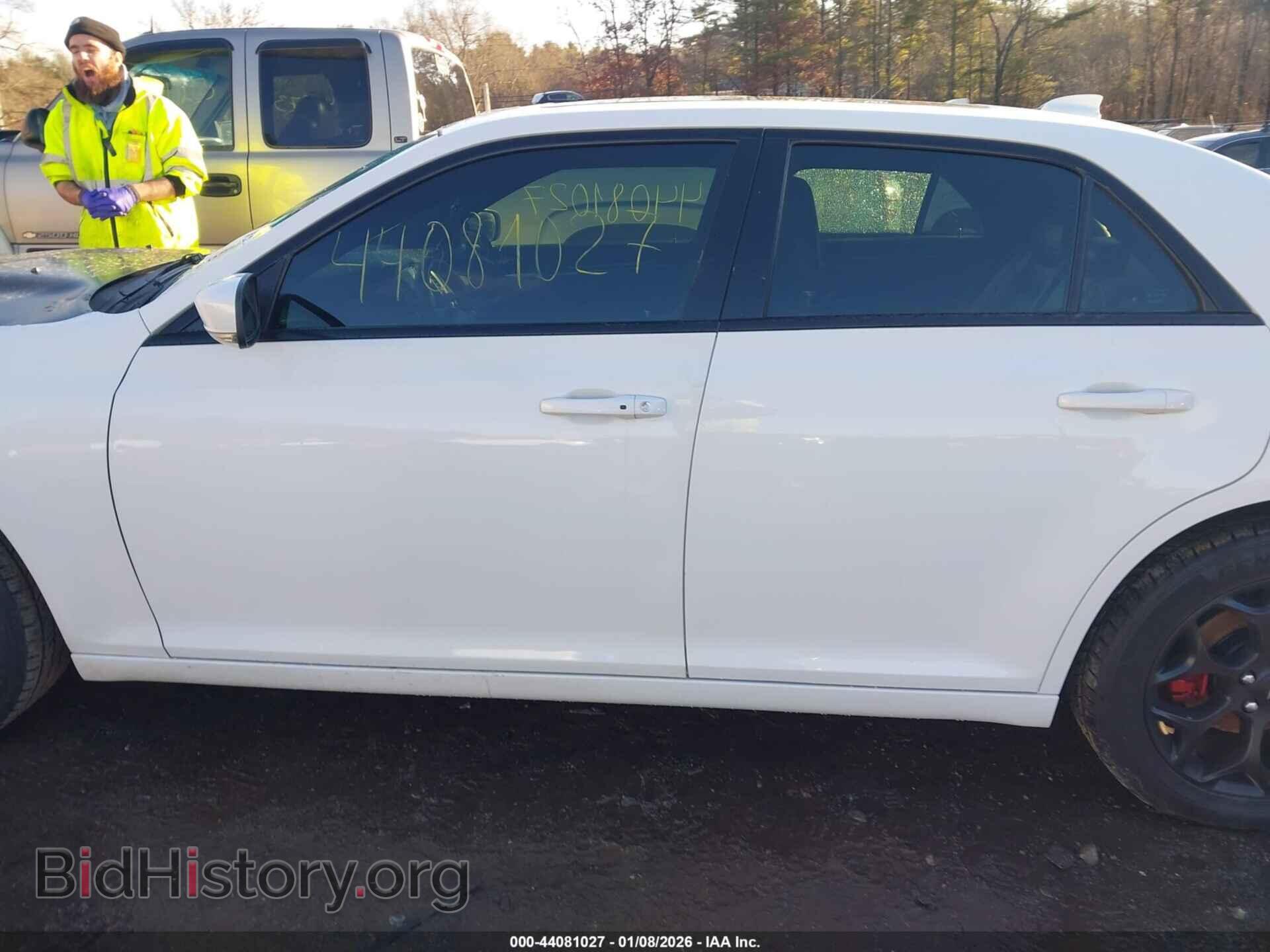 2017 CHRYSLER 300 - VIN: 2C3CCAGG7HH627092 - Фото 14
