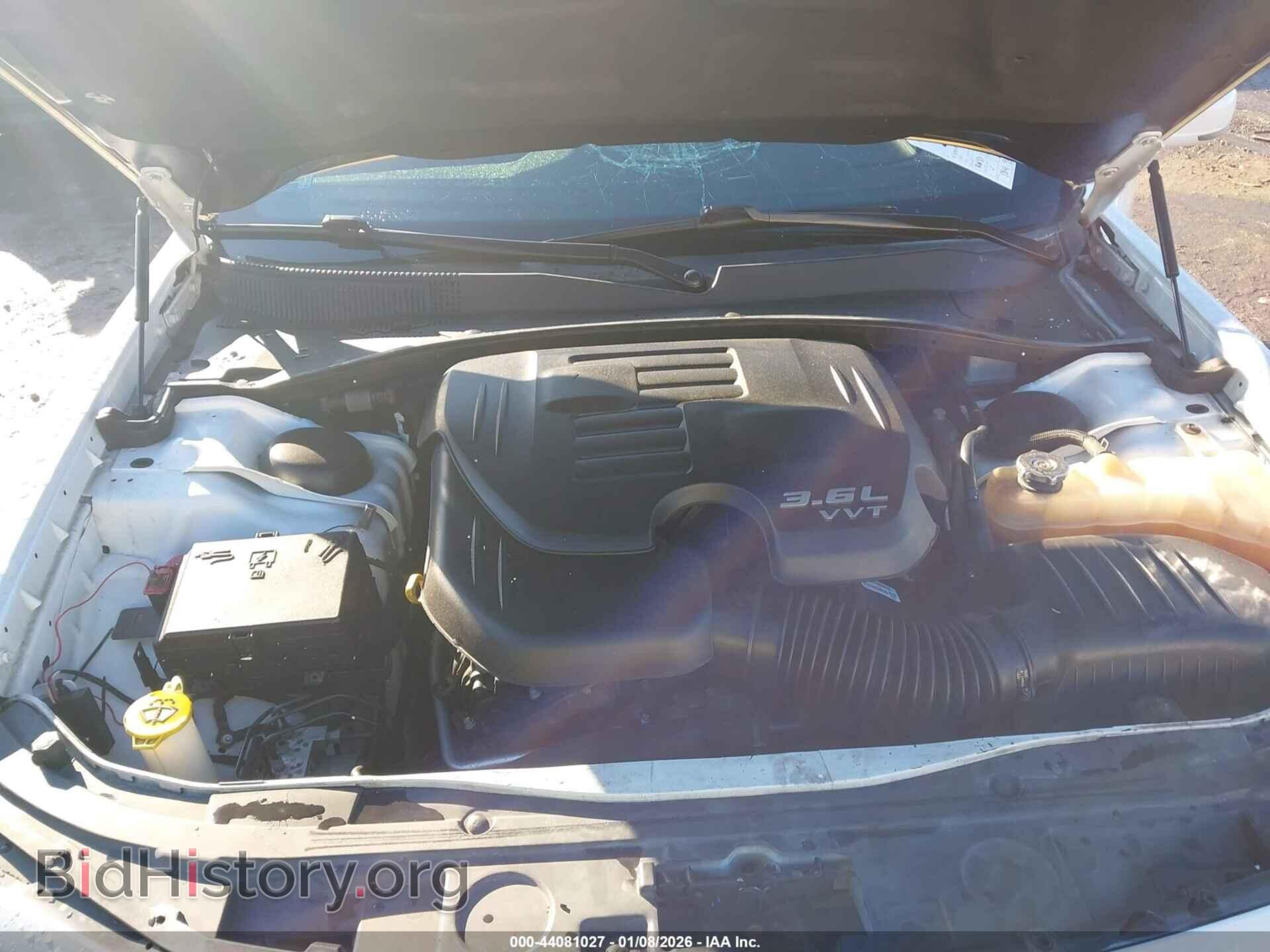 2017 CHRYSLER 300 - VIN: 2C3CCAGG7HH627092 - Фото 10