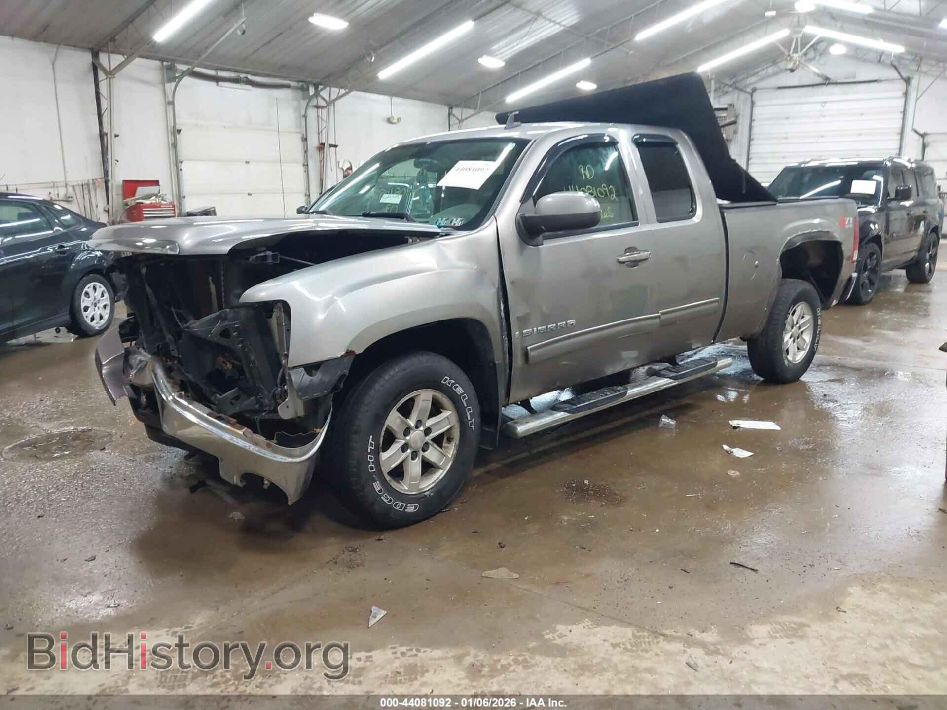 2007 GMC SIERRA 1500 - VIN: 2GTEK190X71562169 - Фото 2