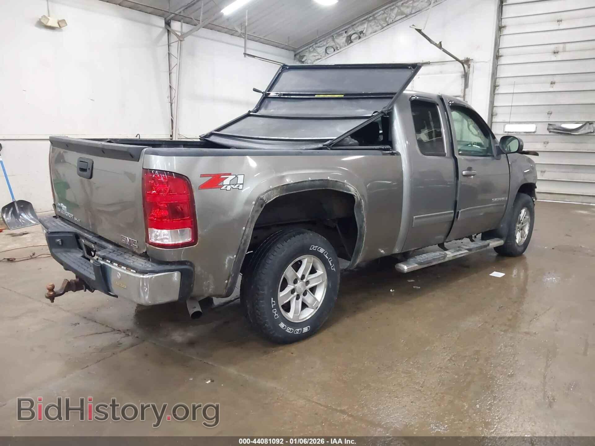 2007 GMC SIERRA 1500 - VIN: 2GTEK190X71562169 - Фото 4
