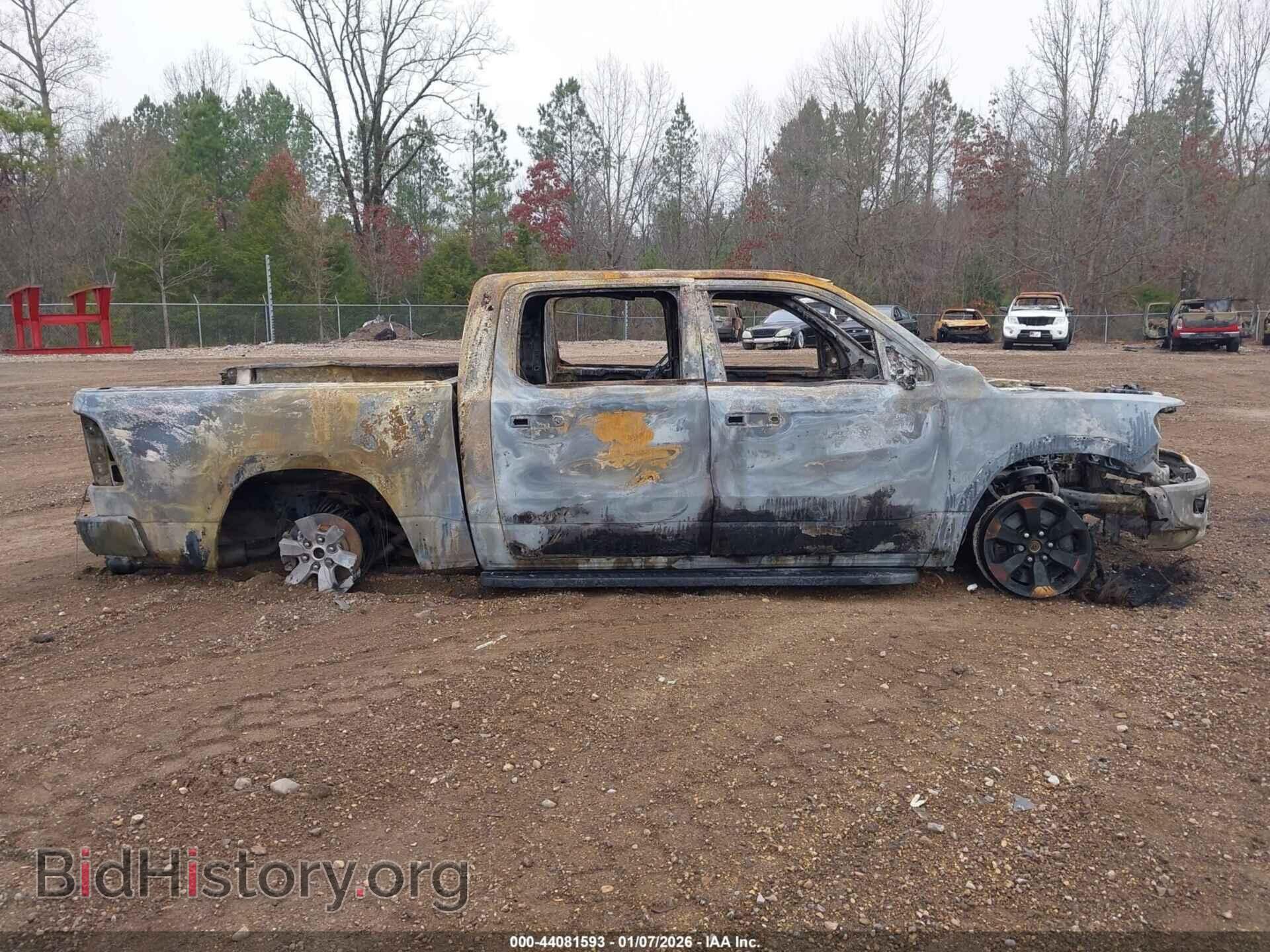 2019 RAM 1500 - VIN: 1C6SRFLT6KN897149 - Фото 13