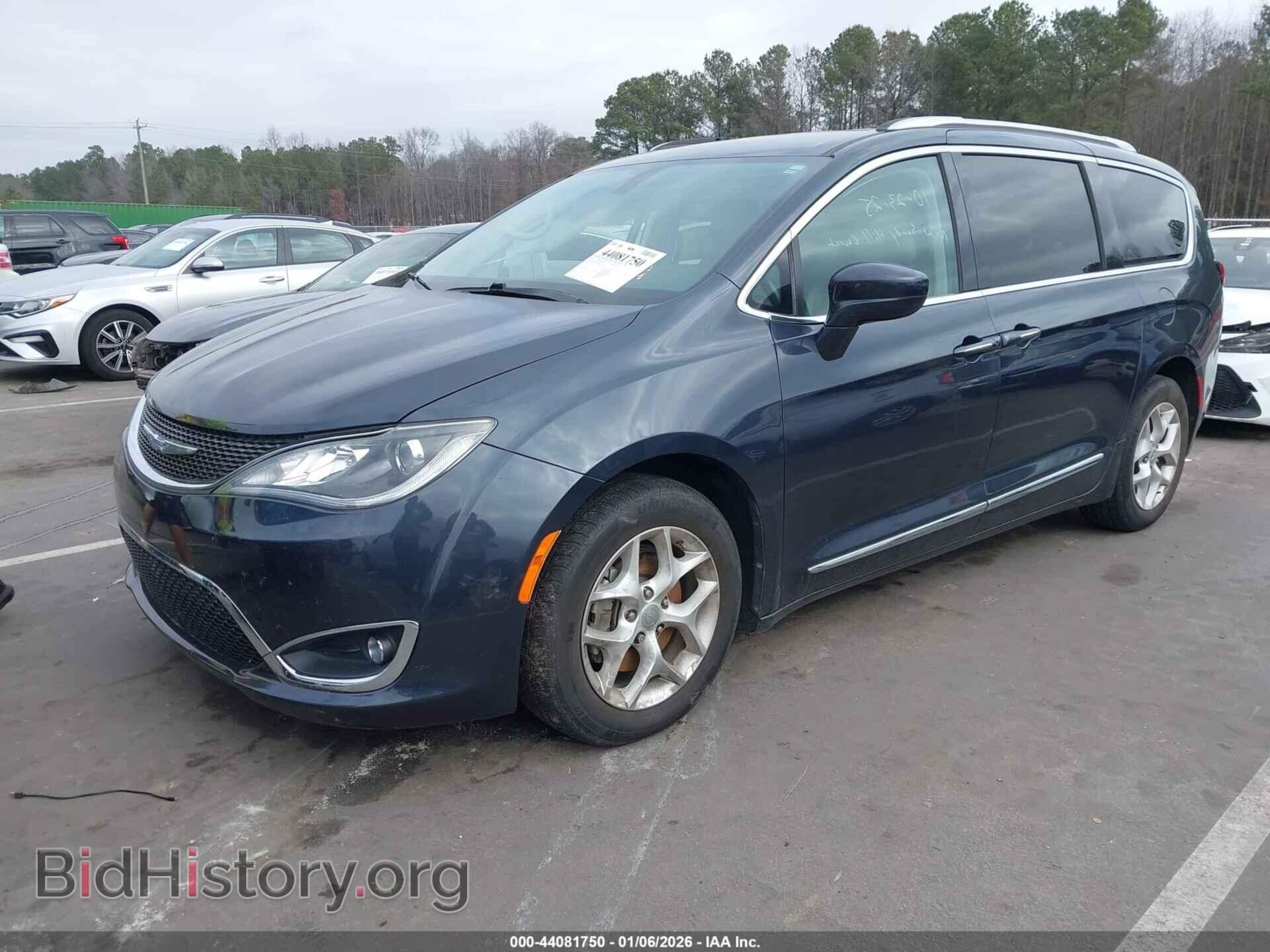2020 CHRYSLER PACIFICA - VIN: 2C4RC1BGXLR121305 - Фото 2